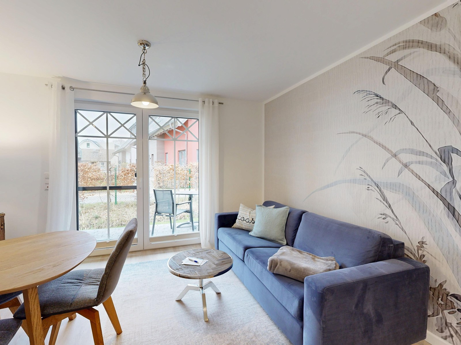 Ein Steinwurf bis zum Ostseestrand - moderne und voll ausgestattete Ferienwohnung
