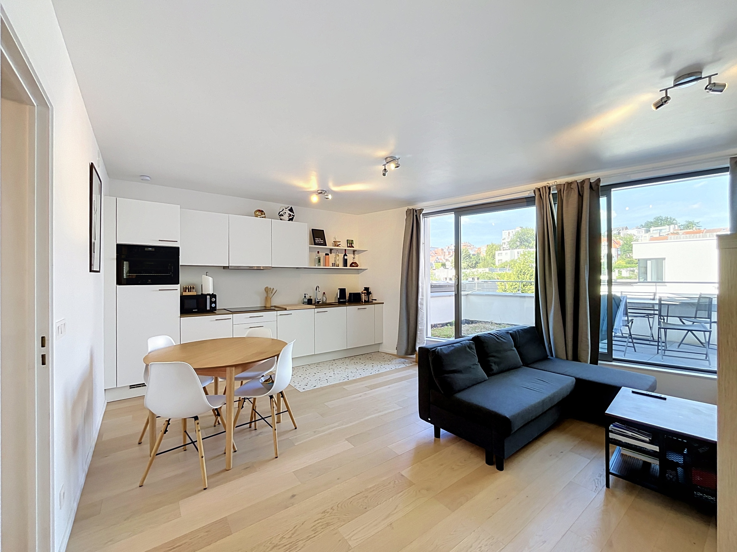 1-Bedroom Apartment with Terrace, Parking and EPC B – Uccle