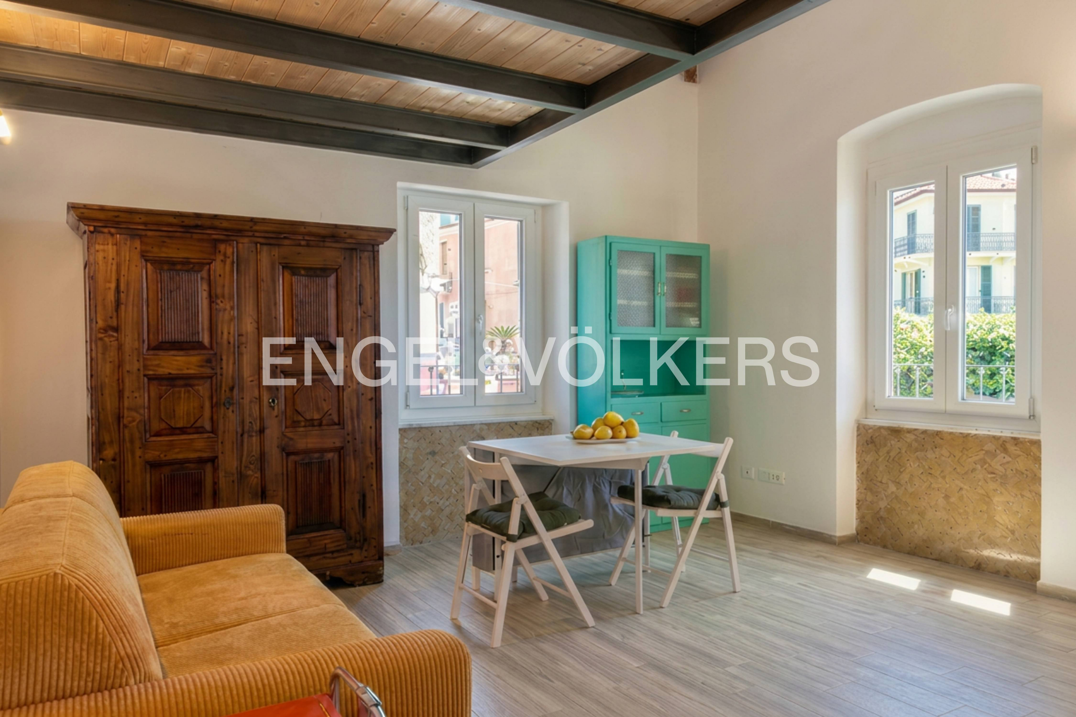 For rent newly renovated open space with sea-view in the charming village of La Serra