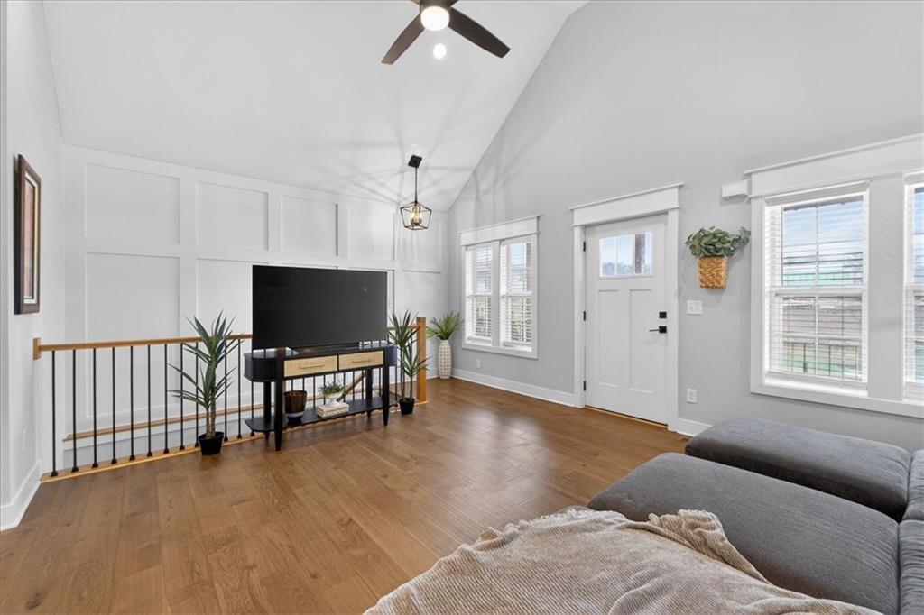 Comfort, Charm, and Room to Gather