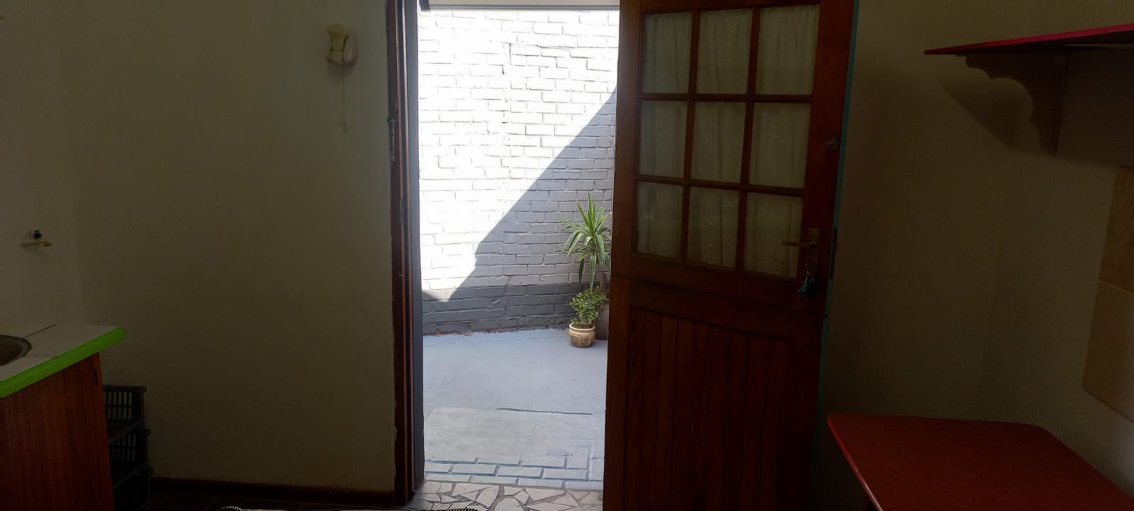 Bachelor-Style Residential Property to Let