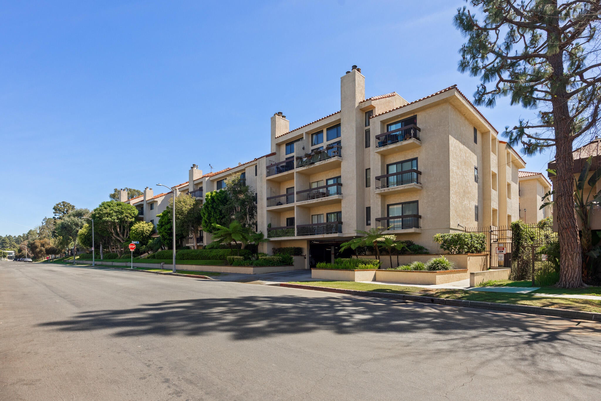 Prestigious Pacific Club Condominium