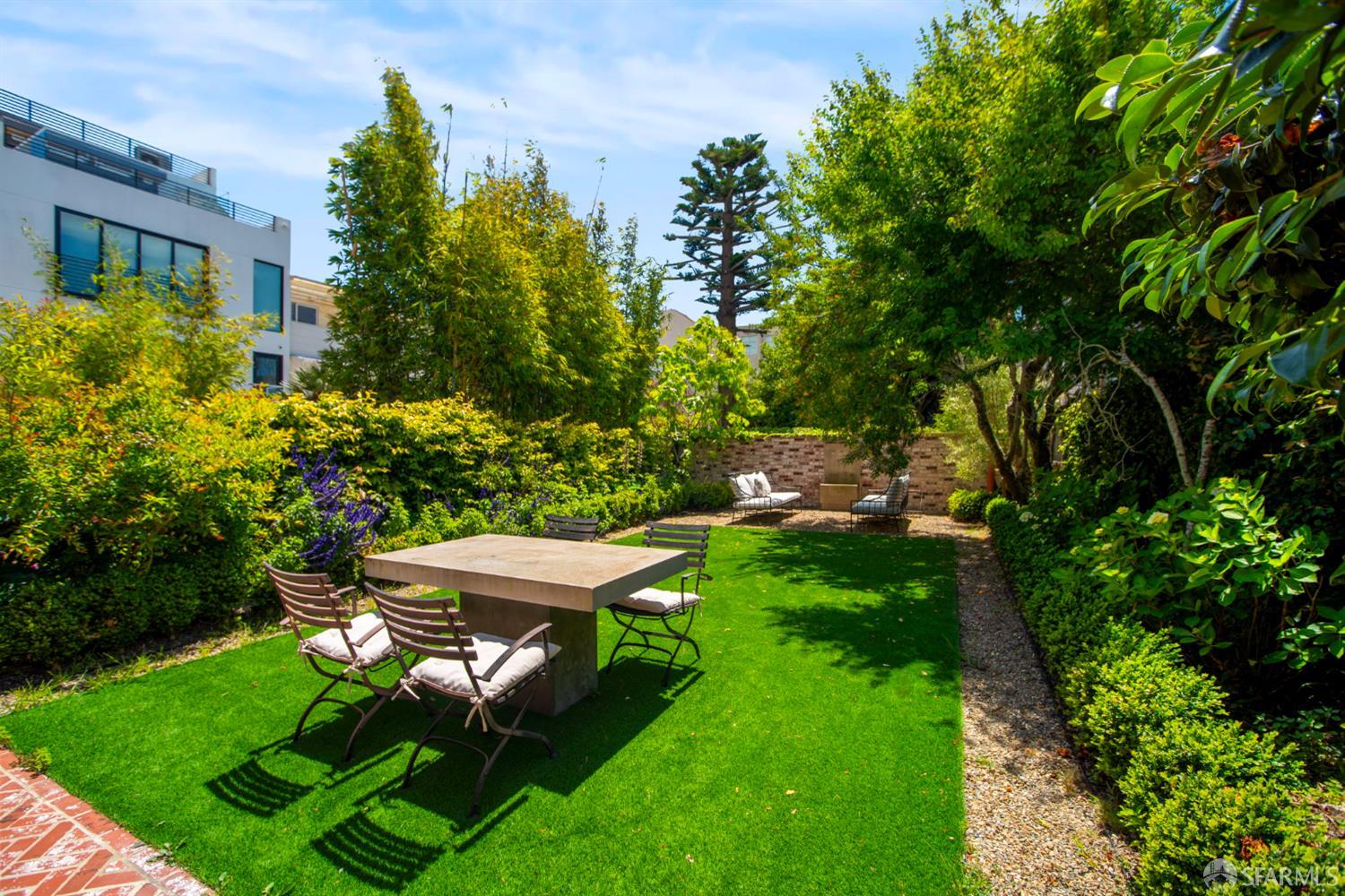 Marina Trophy Duplex With Exceptional Upside
