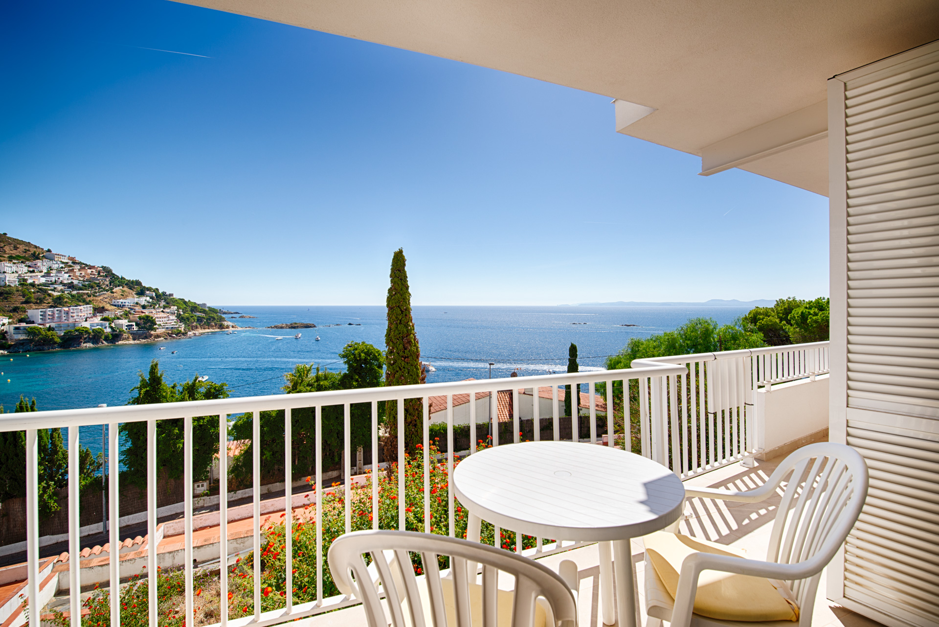 Apartamento con vistas al mar en Canyelles, Roses