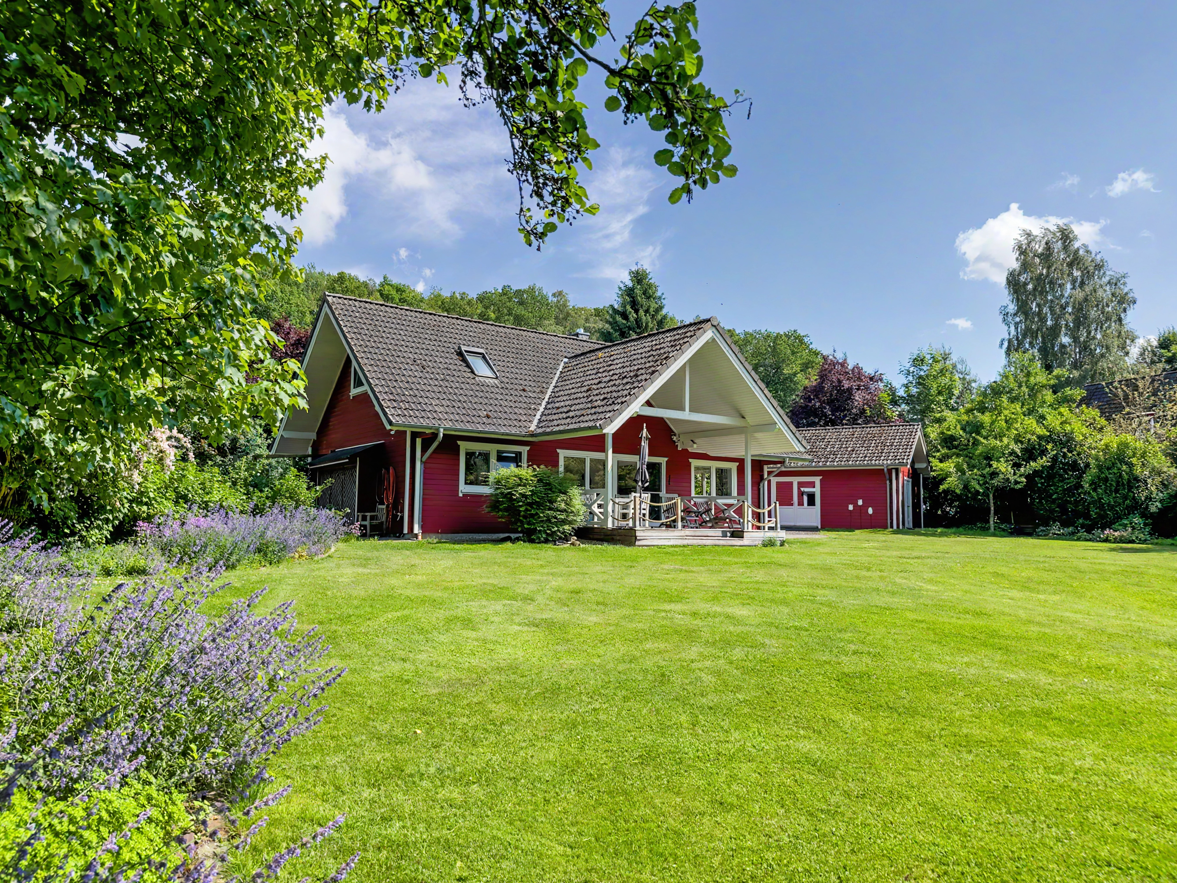 Bullerbü am Bischofssee – exklusives Schwedenhaus mit eigenem Naturrefugium