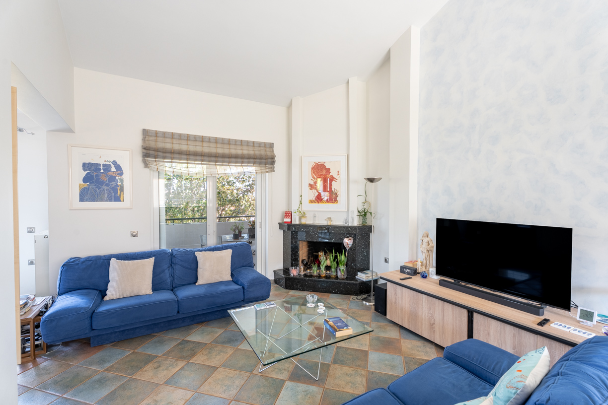 Elegant 138 sq.m. maisonette with panoramic views