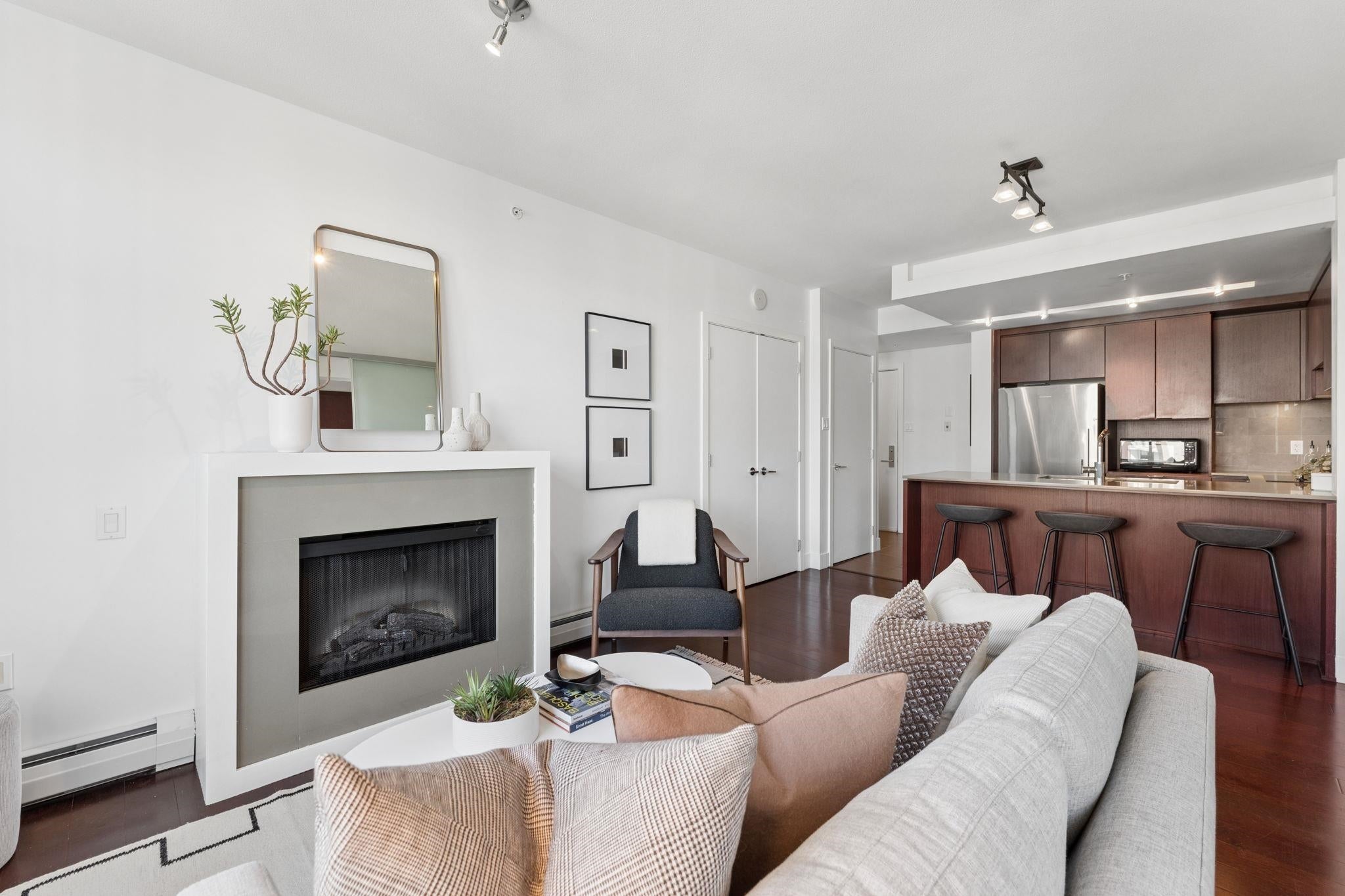 Ultimate Urban North Shore Lifestyle