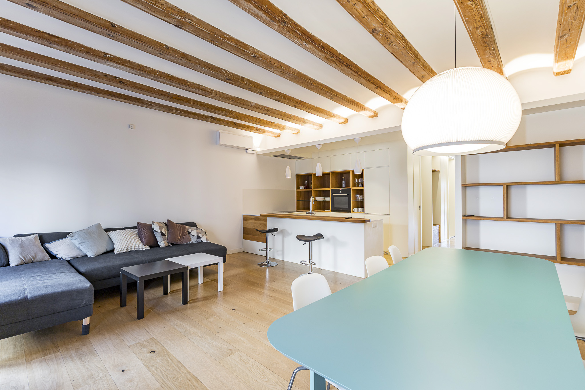 Cozy and Bright Three-Bedroom Apartment