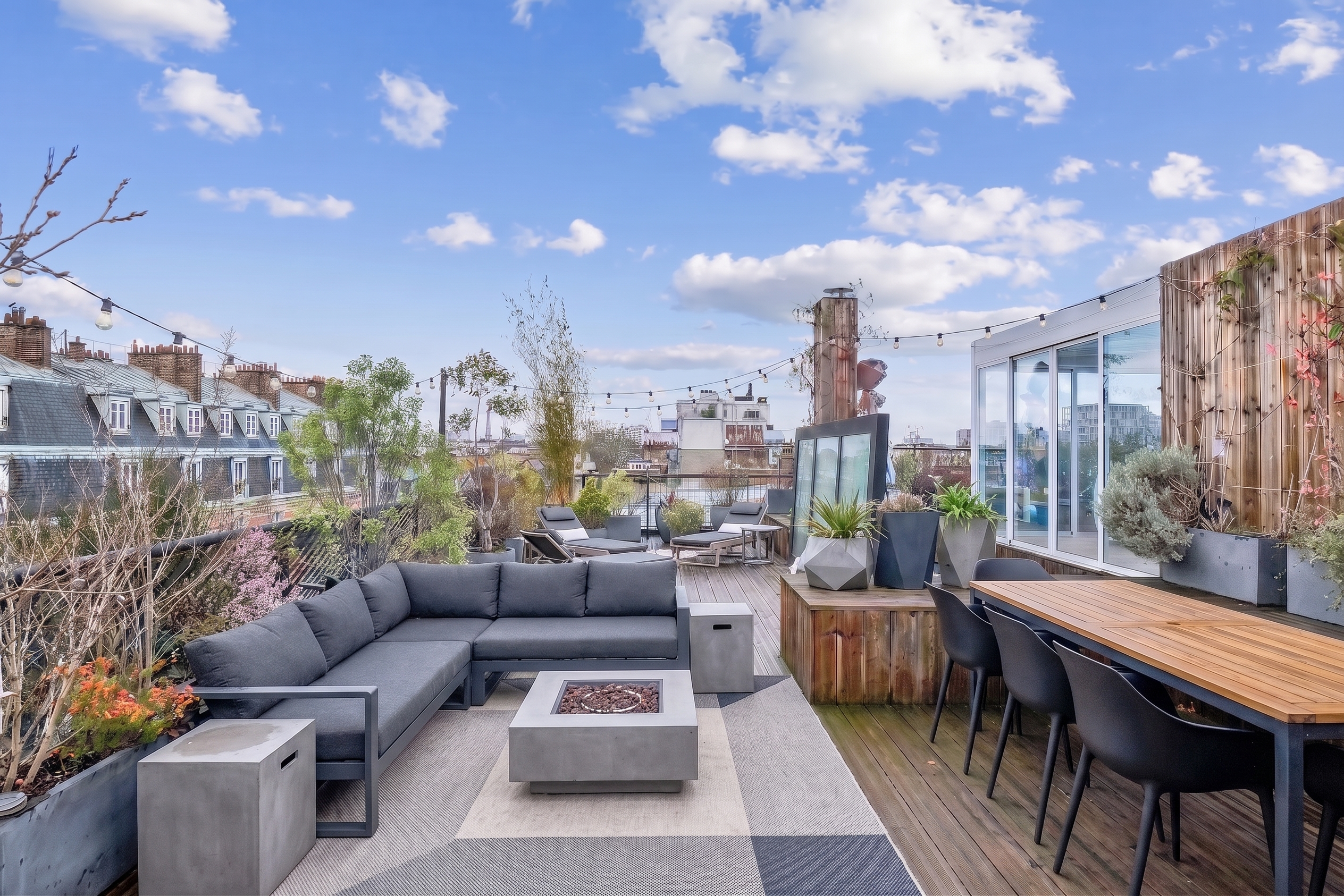 Familiäre Lebensart unter freiem Himmel im Herzen der Batignolles