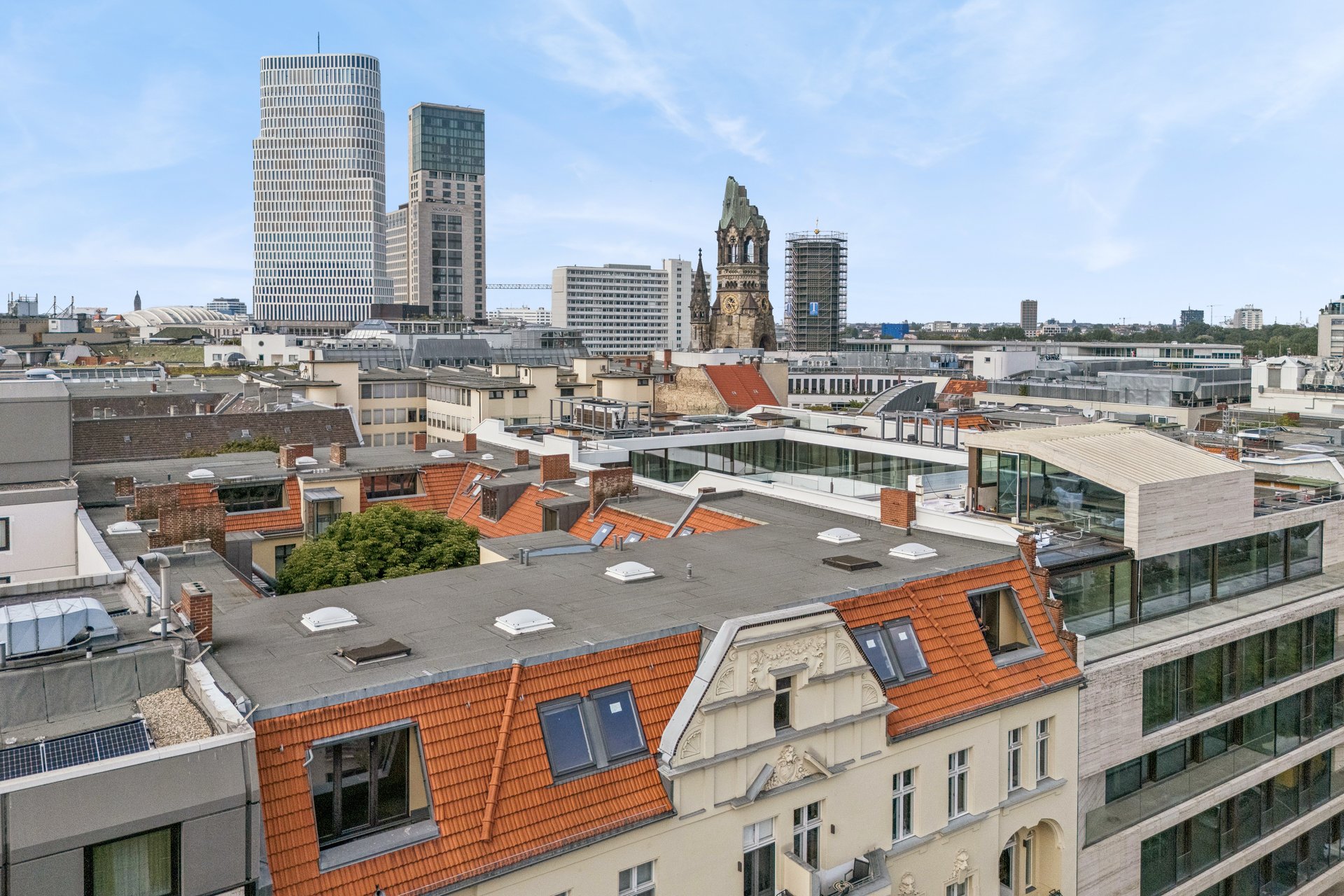 Einzigartige Dachgeschosseinheiten in der City-West
