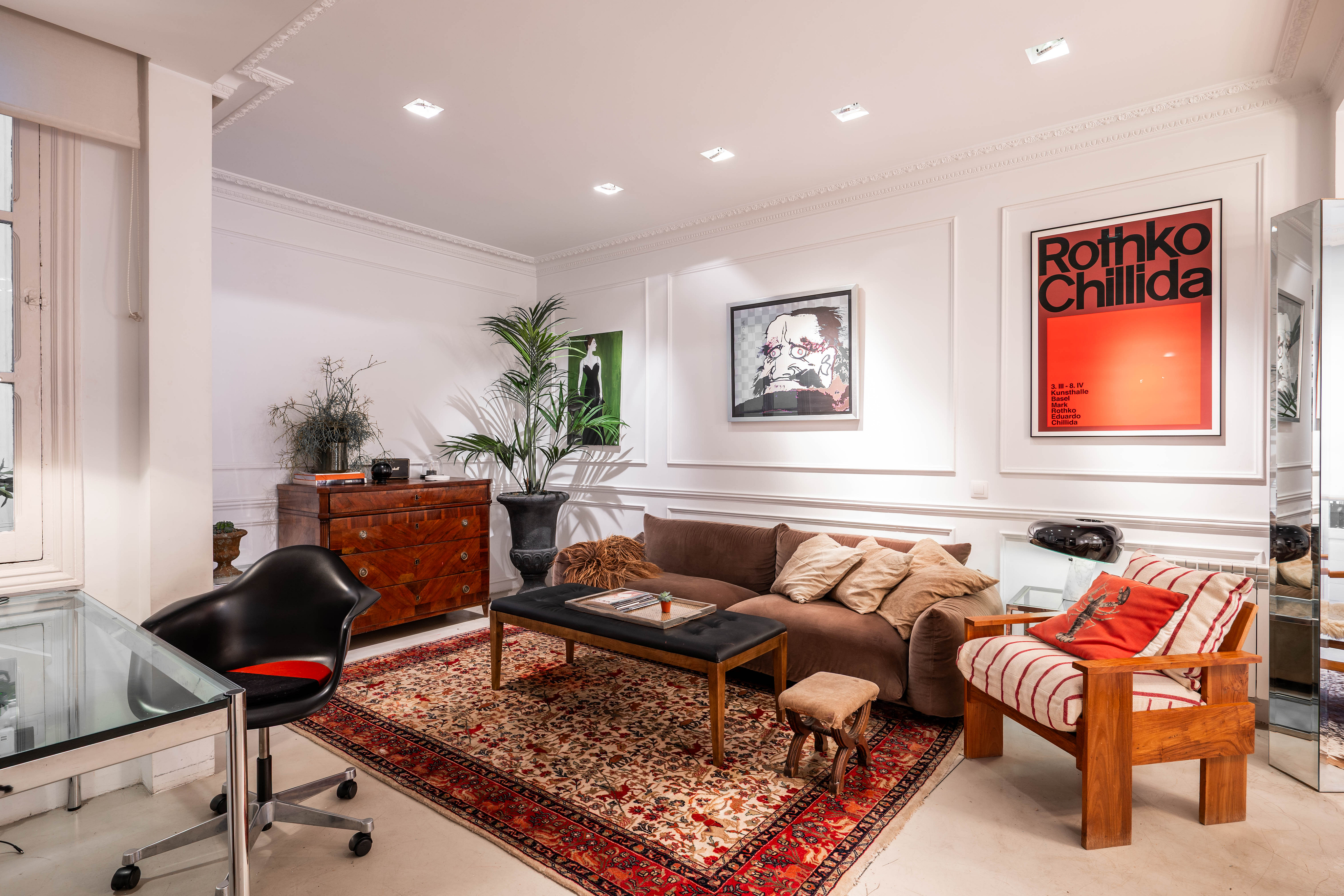 Quiet luxury on Moraza Street