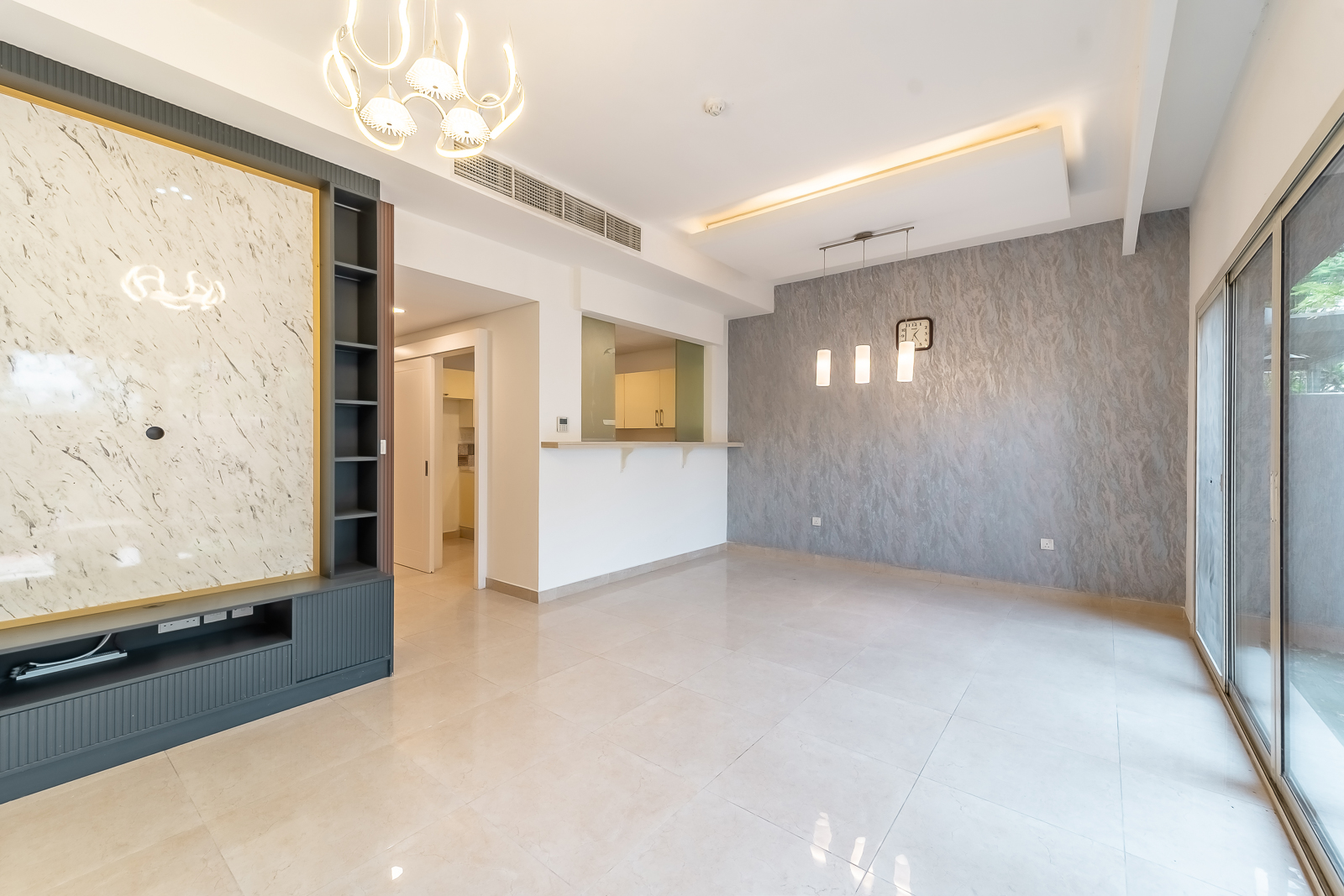 Spacious | Vacant | Golf Community