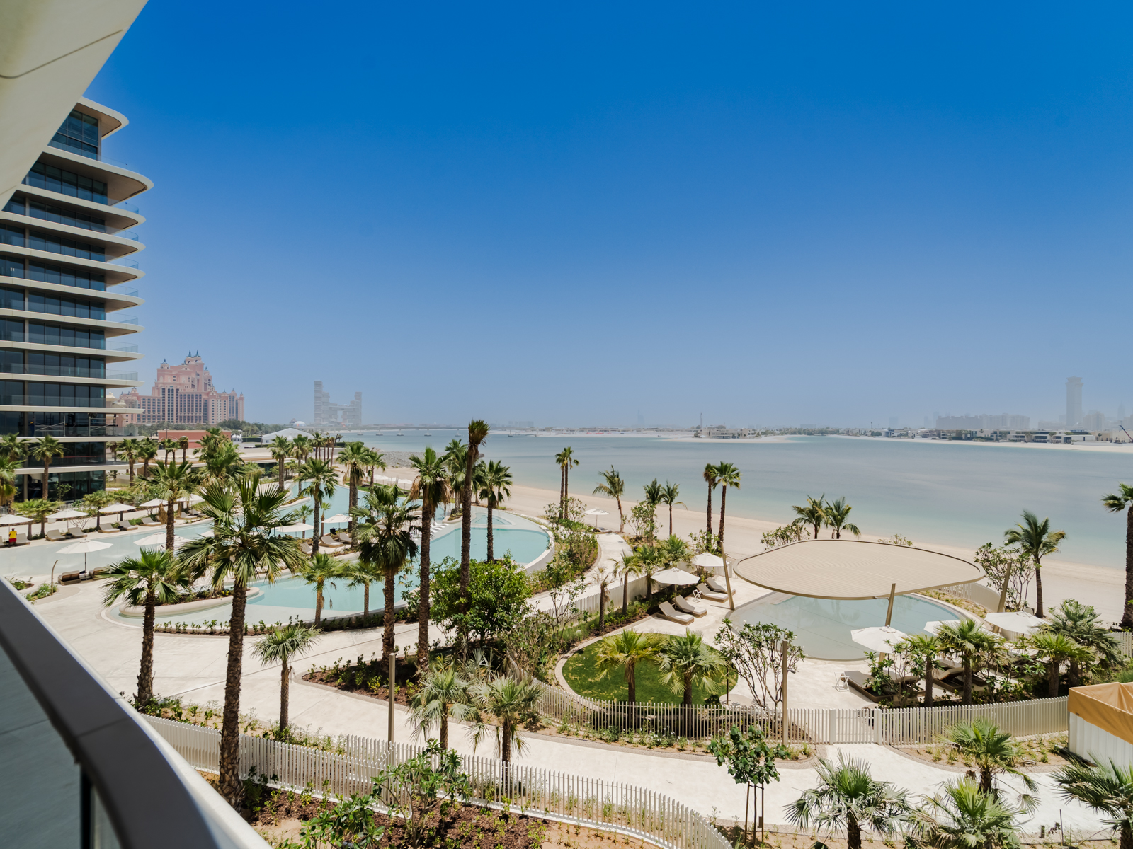 Ultra-Luxury Living | Panoramic Sea Views