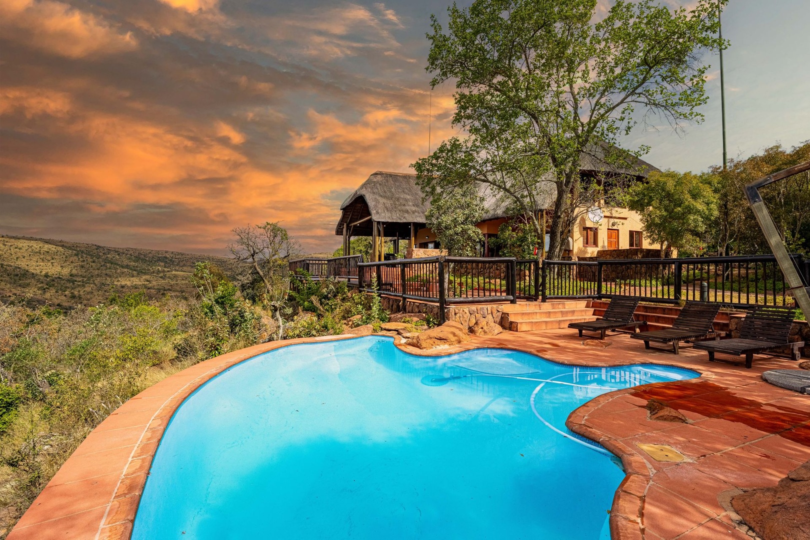 Exclusive Hilltop Lodge in Welgevonden Game Reserve