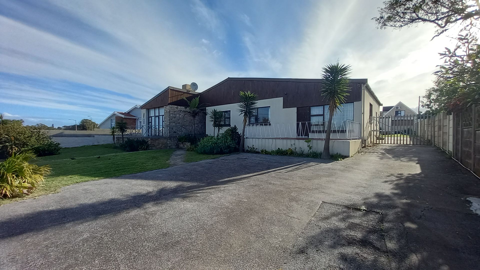 Exceptional Investment Opportunity with Multiple Income Streams