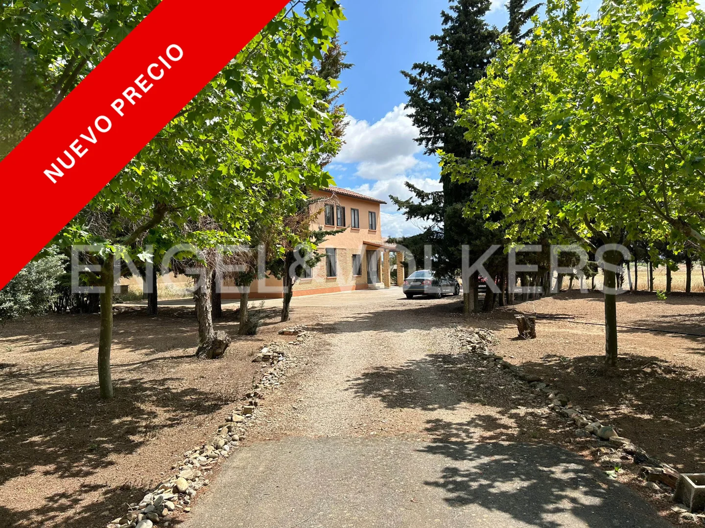 Detached House & large Land between Caparroso and Olite