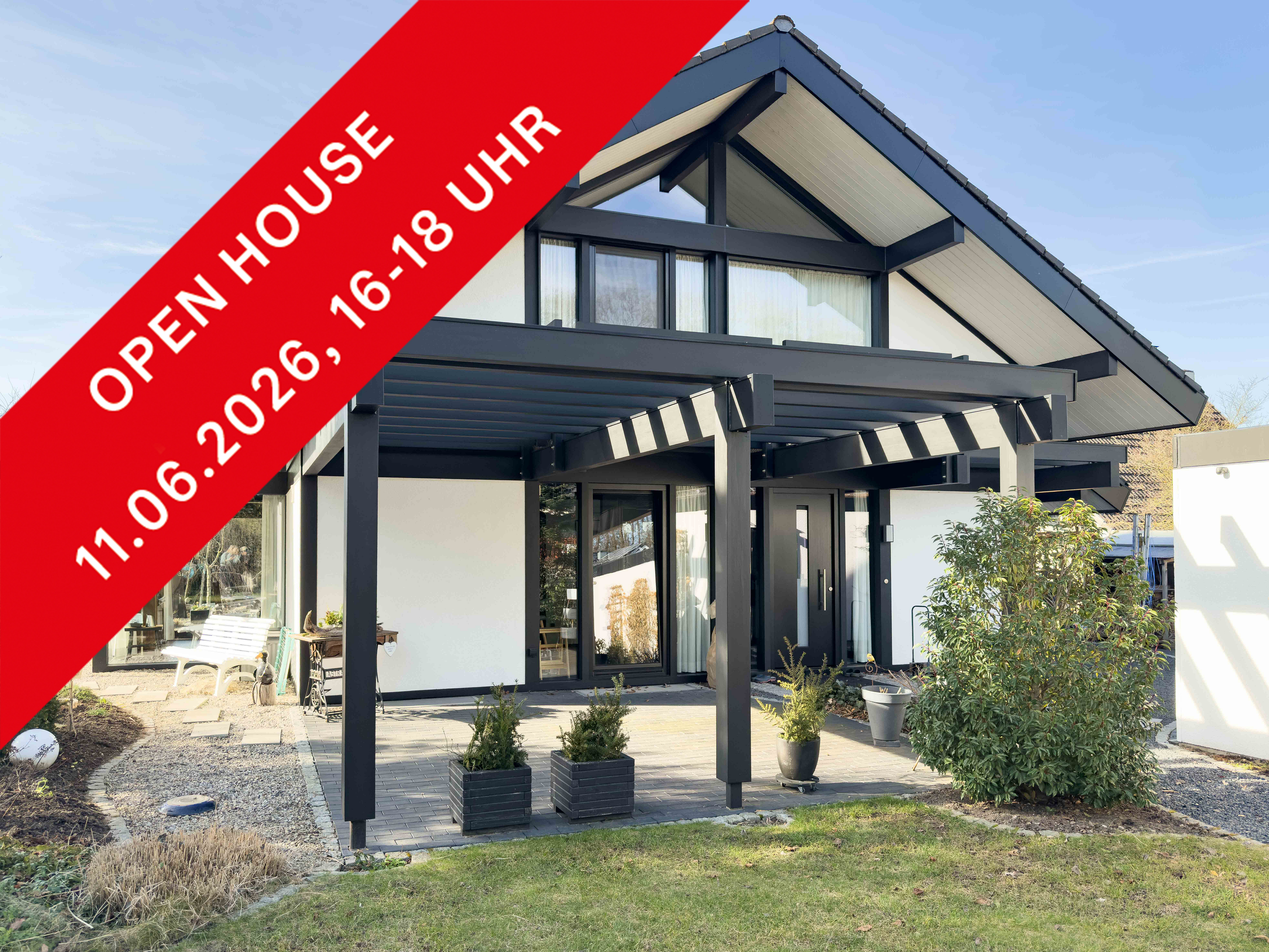 Luxushaus in Bosau: Eleganz, Natur & exklusives Wohnen nahe Plöner See!