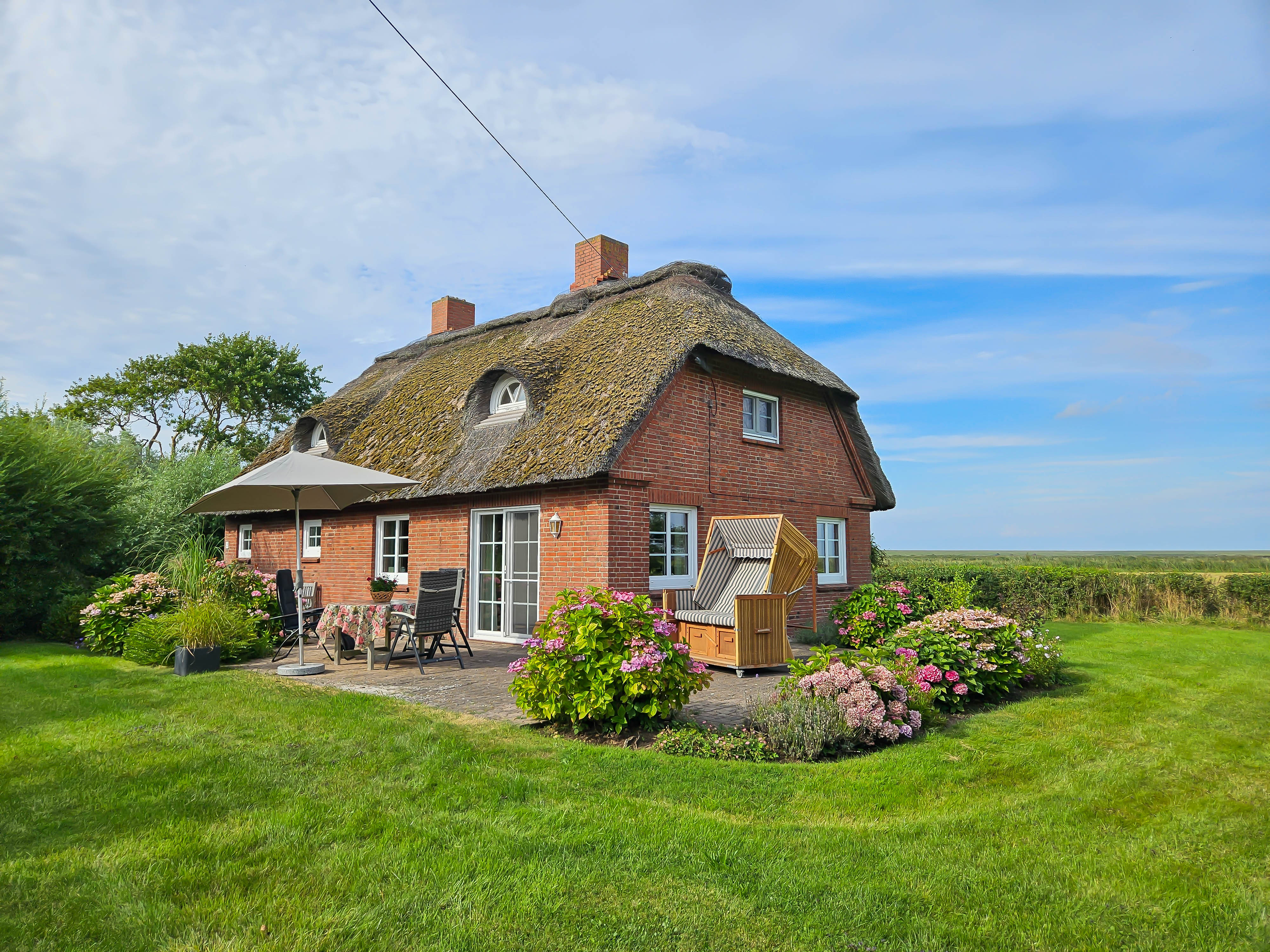 - Weitblick bis zum Deich -                                                                                                          Zuhause in Westerhever