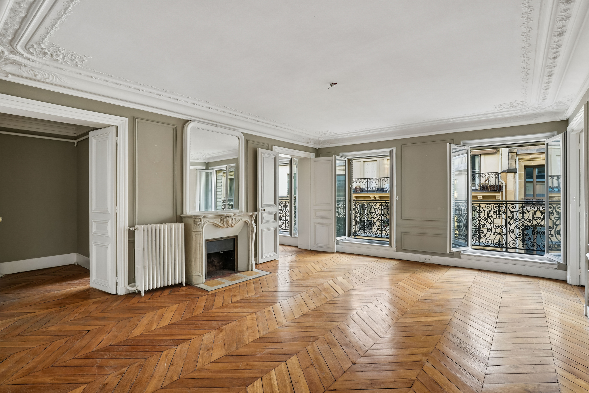 Faubourg-Montmartre-Drouot – Appartement familial – Étage élevé