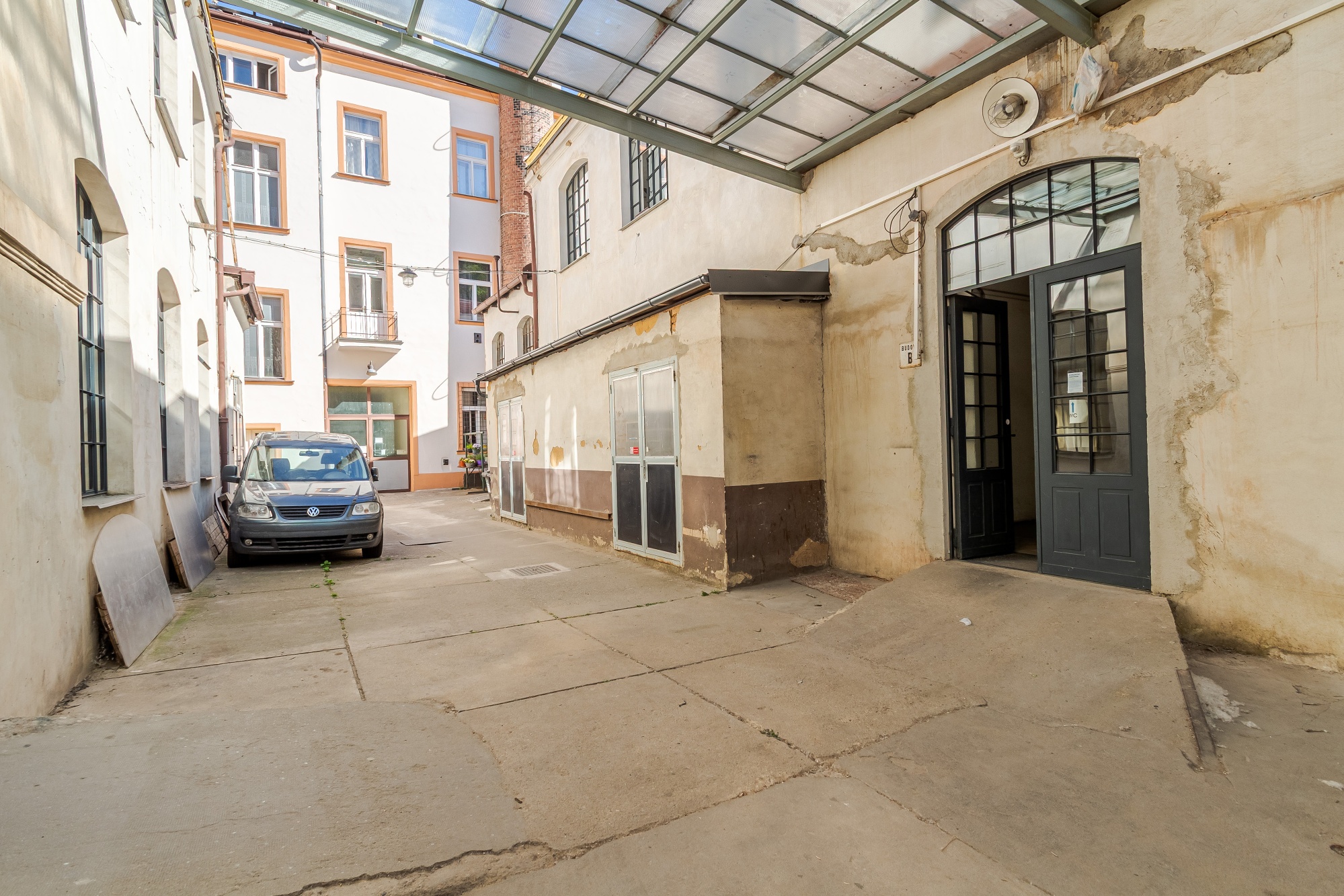 Multipurpose basement space for rent