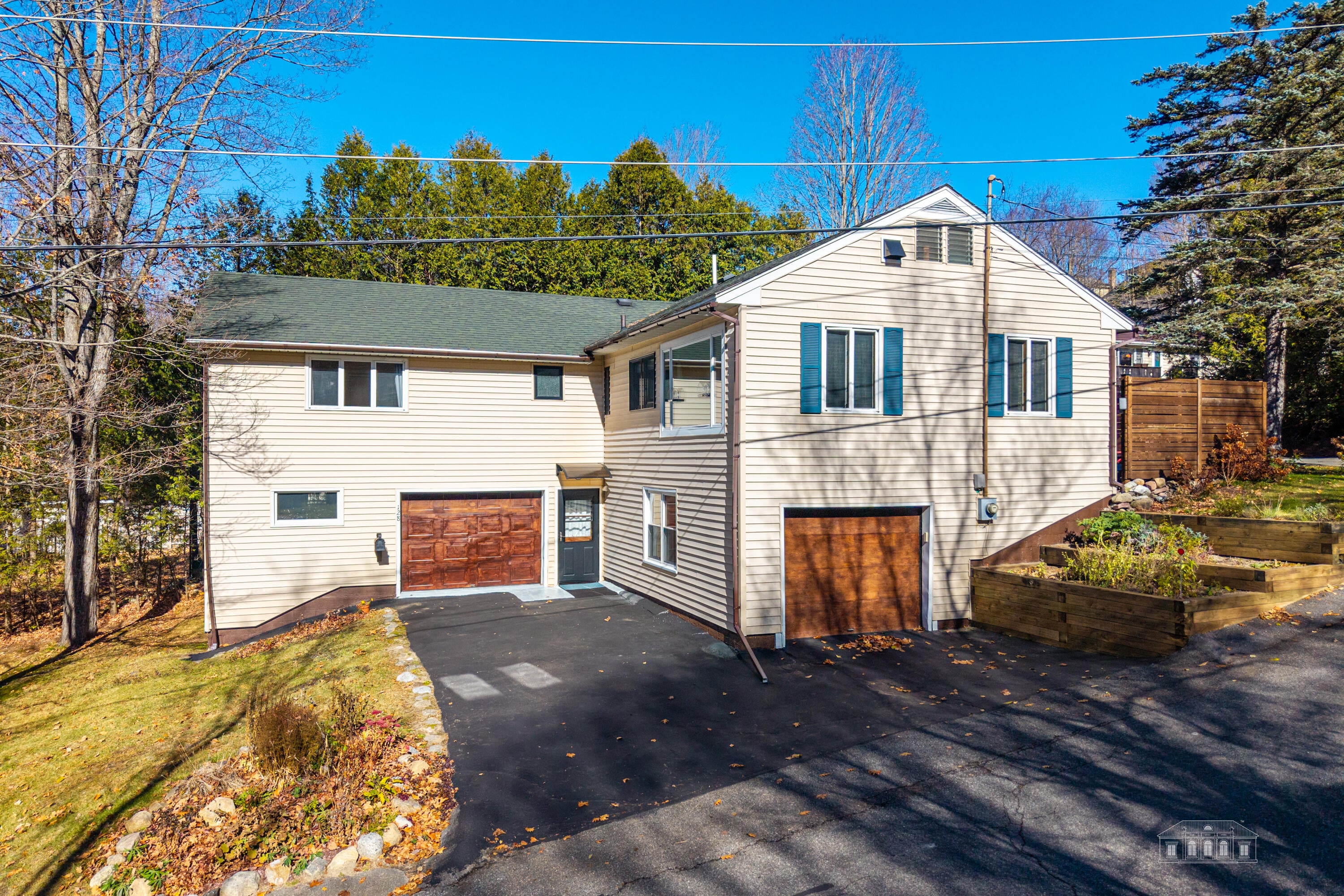 Grand View, Great Opportunity