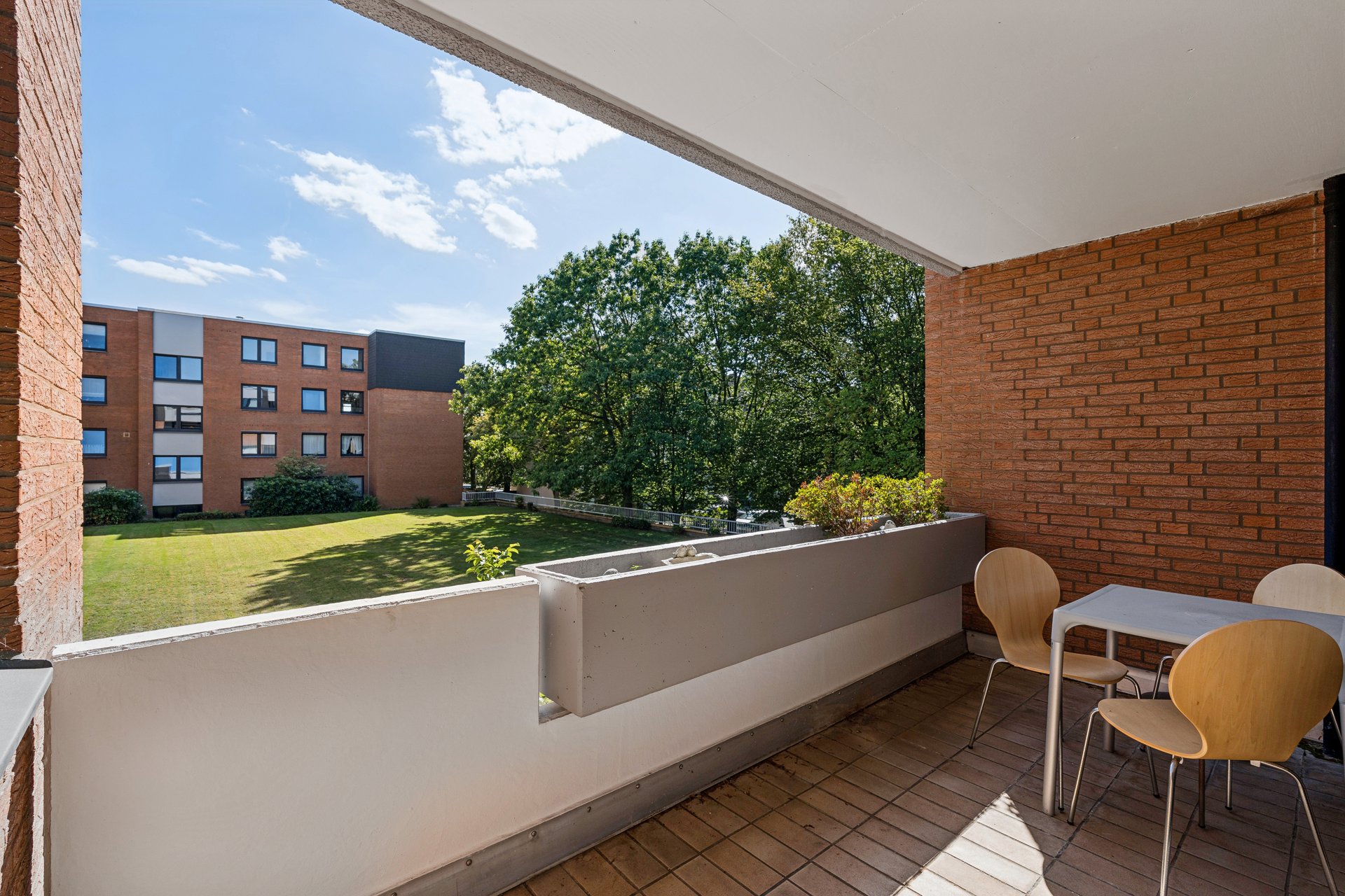 Attraktive, barrierefreie 3-Zimmer-Wohnung mit Balkon und Garage