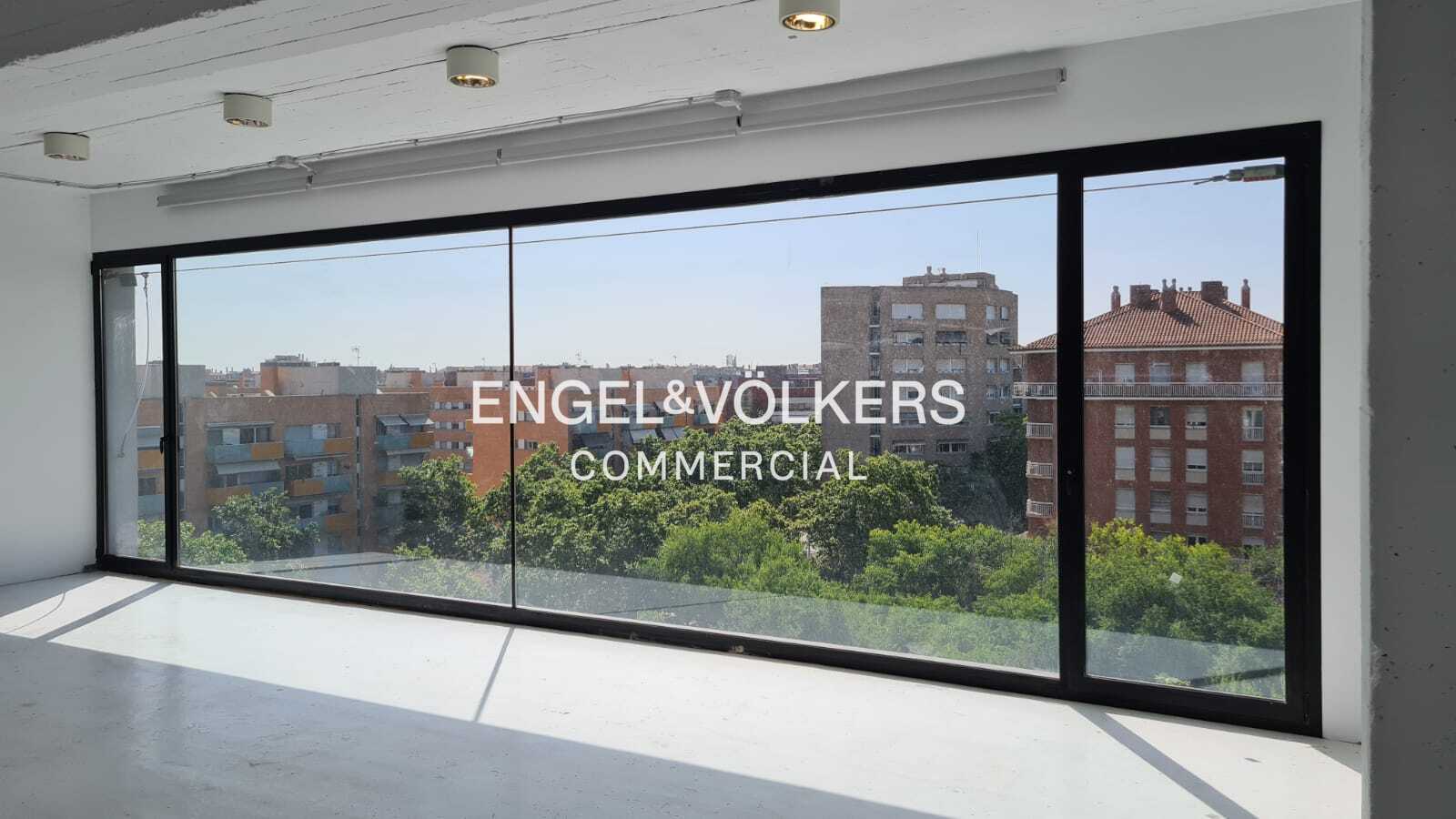 Oficina con vista al mar y terraza en Villa Olímpica