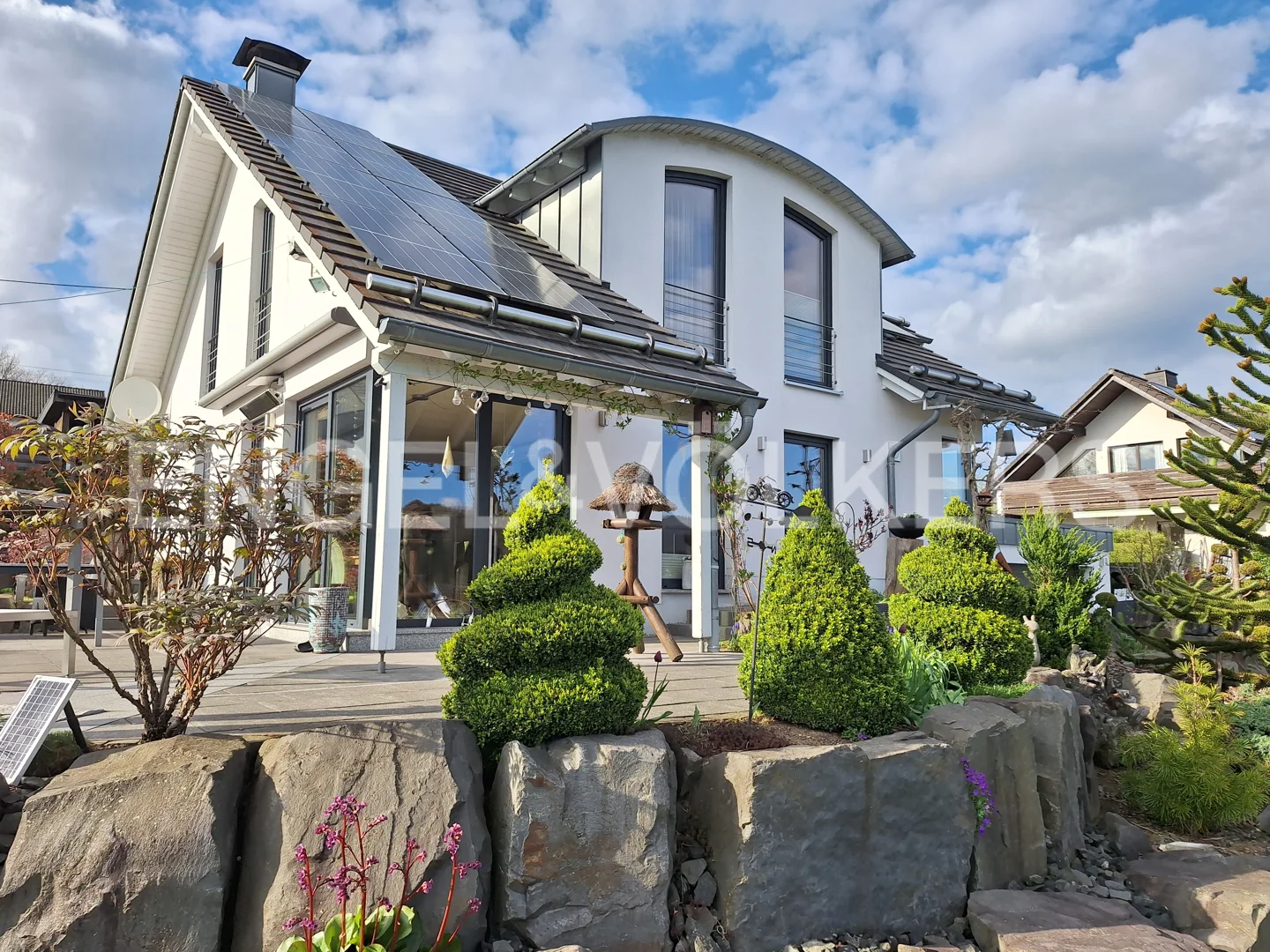 Zukunftssicheres Einfamilienhaus in attraktiver Sonnenlage von Hilchenbach