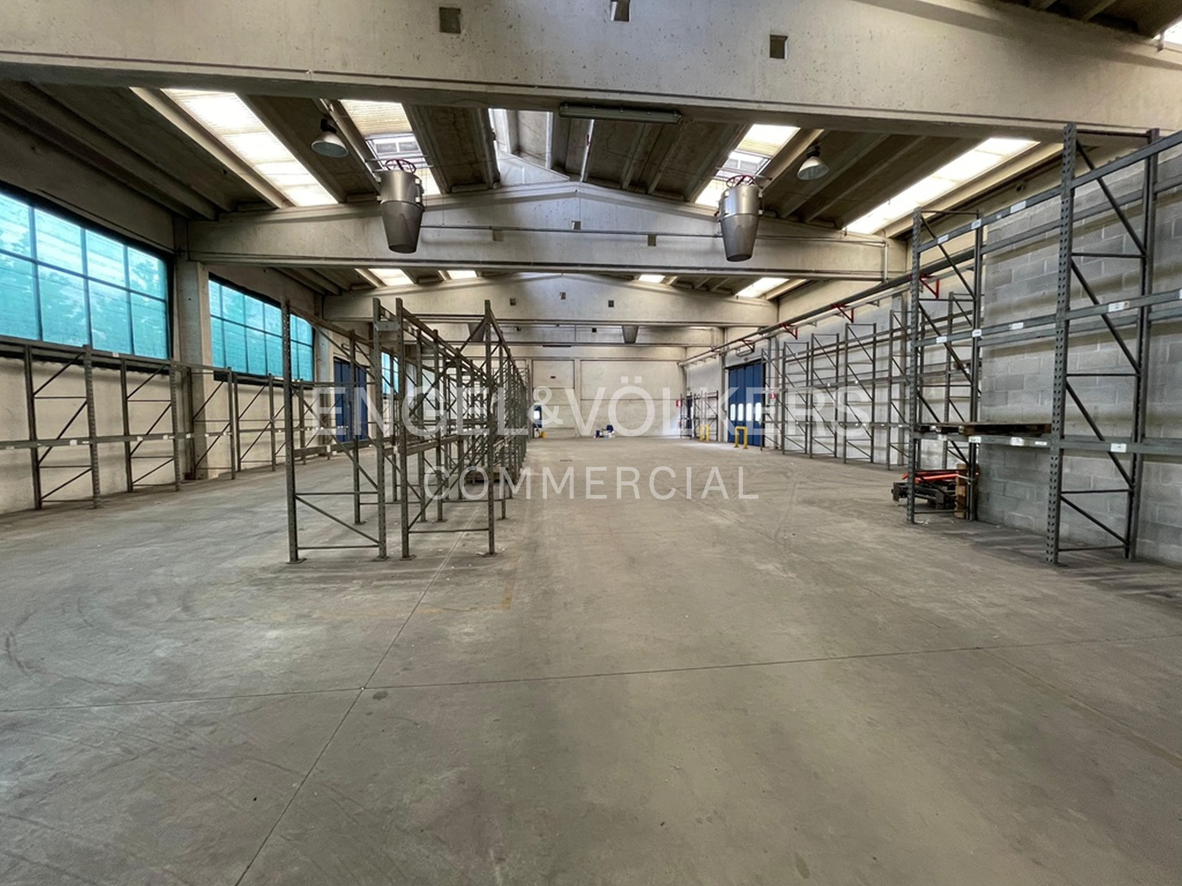 Affitto Capannone Industriale a Mesero - per produzione logistica