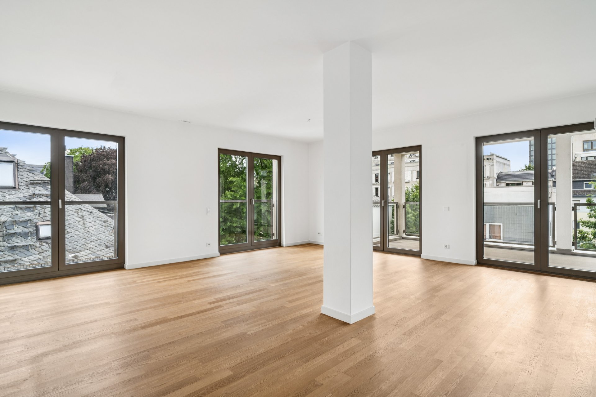 Exklusive Designerwohnung mit zwei Terrassen im begehrten Frankfurter Westend