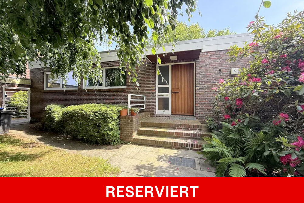 Großzügiges Einfamilienhaus mit Souterrain und Garten in ruhiger Wohnlage