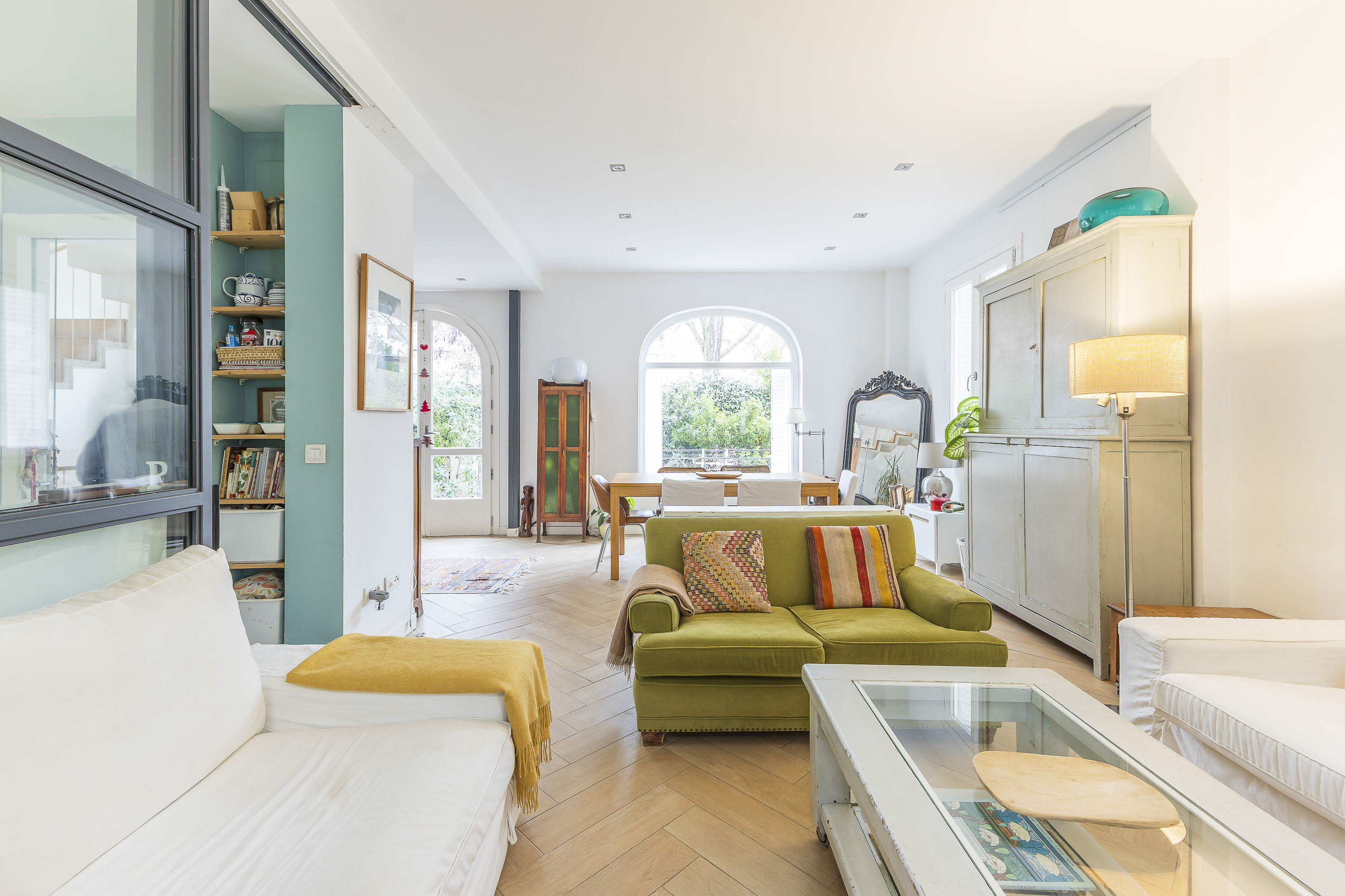 Cozy renovated single-family home with garden in the Retiro chalet colony