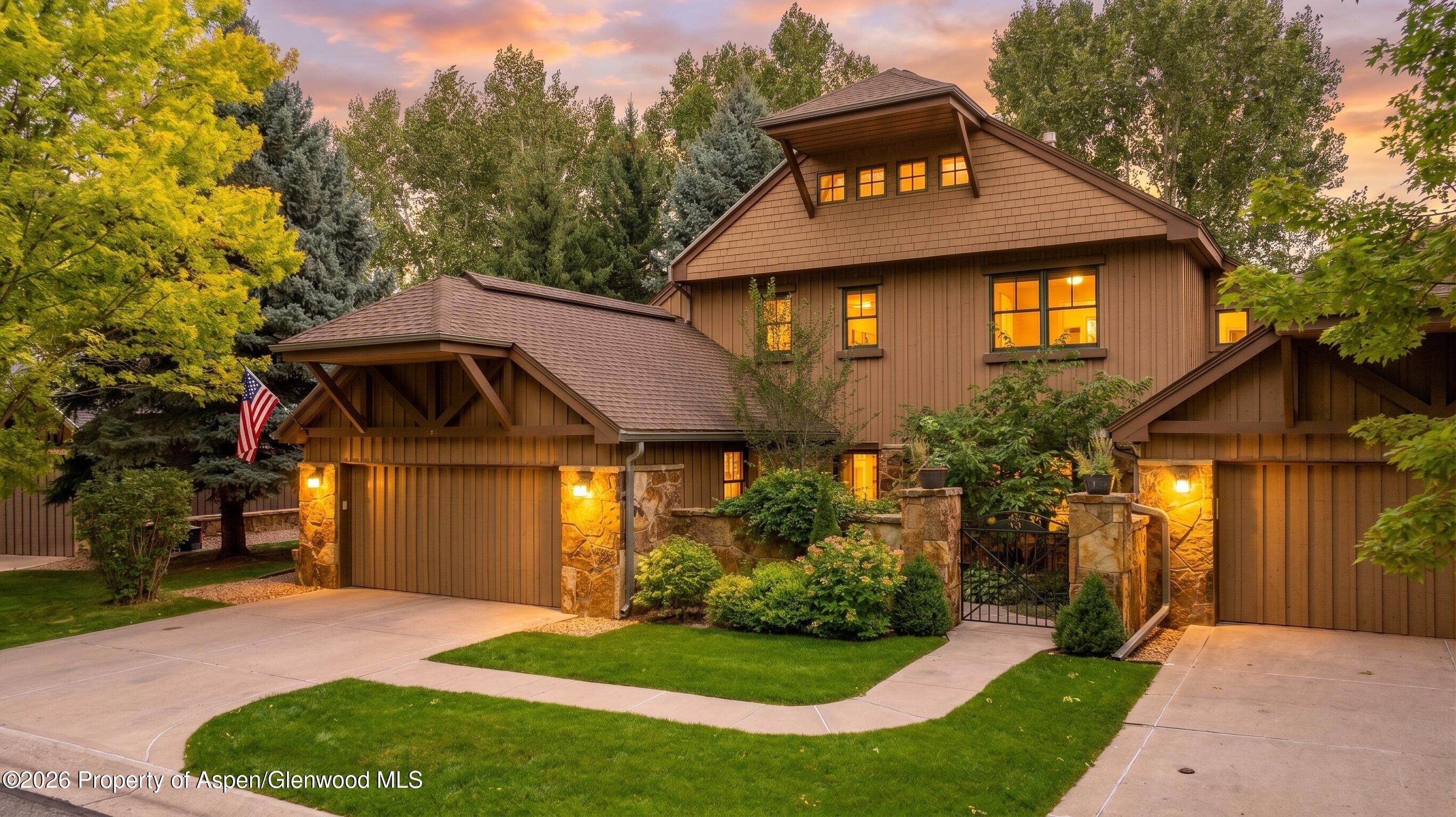 Turn-Key Luxury in Gated Aspen Glen Community