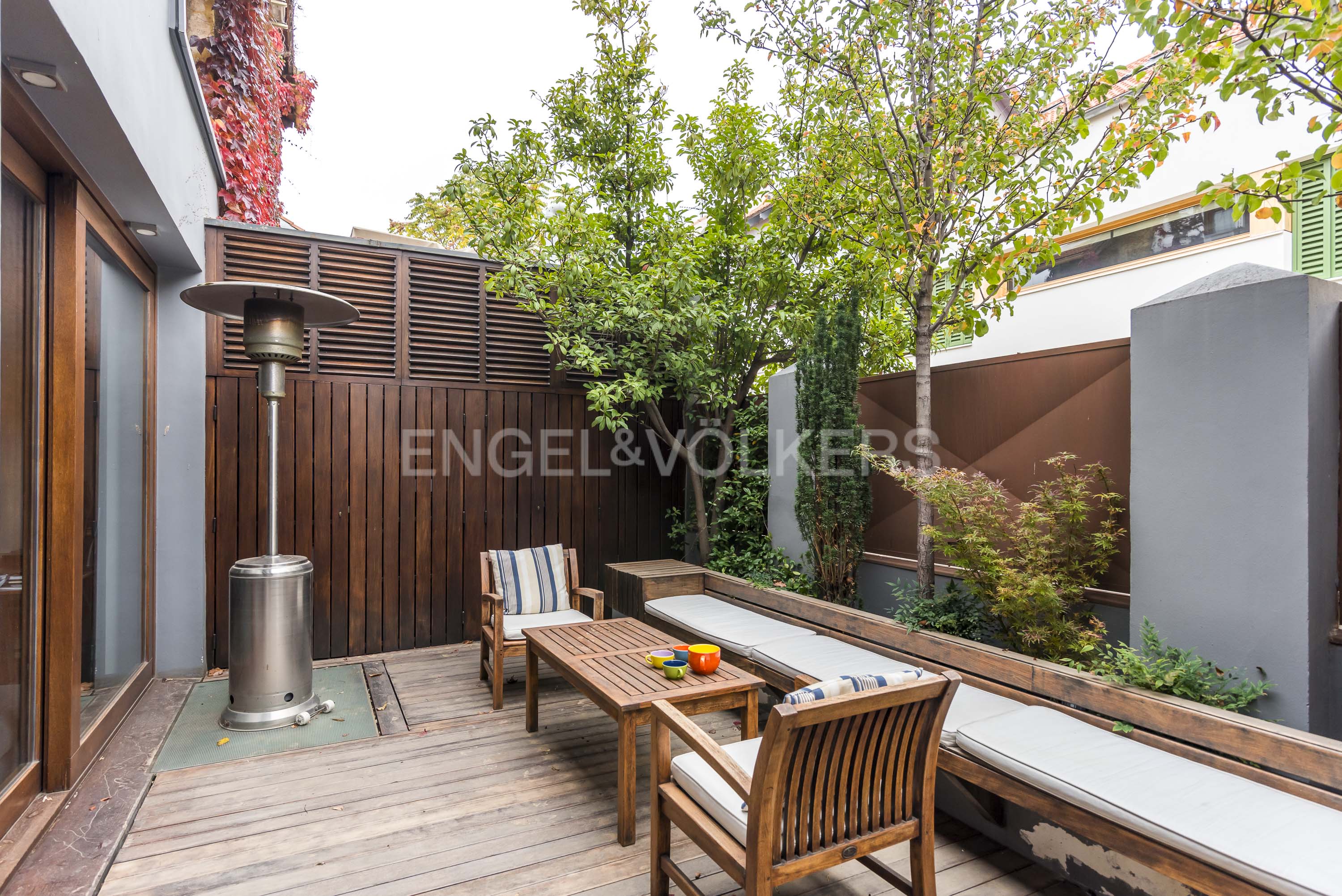 Magnificent semi-detached house in Chamartín