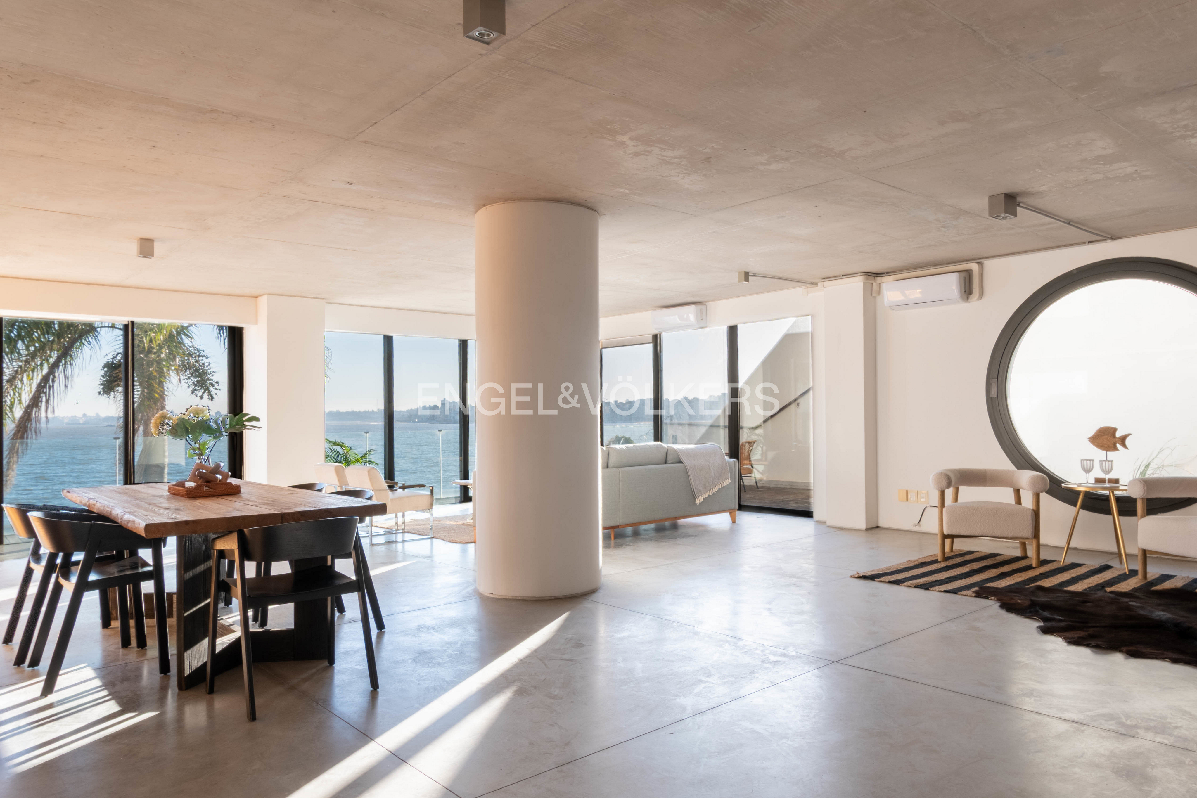 Exclusive loft with ocean view for rent in Punta Gorda