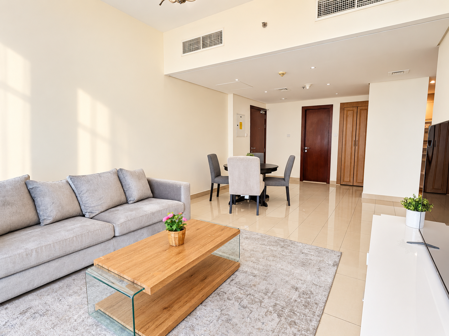 Tenanted investment | Fully Furnished | High ROI