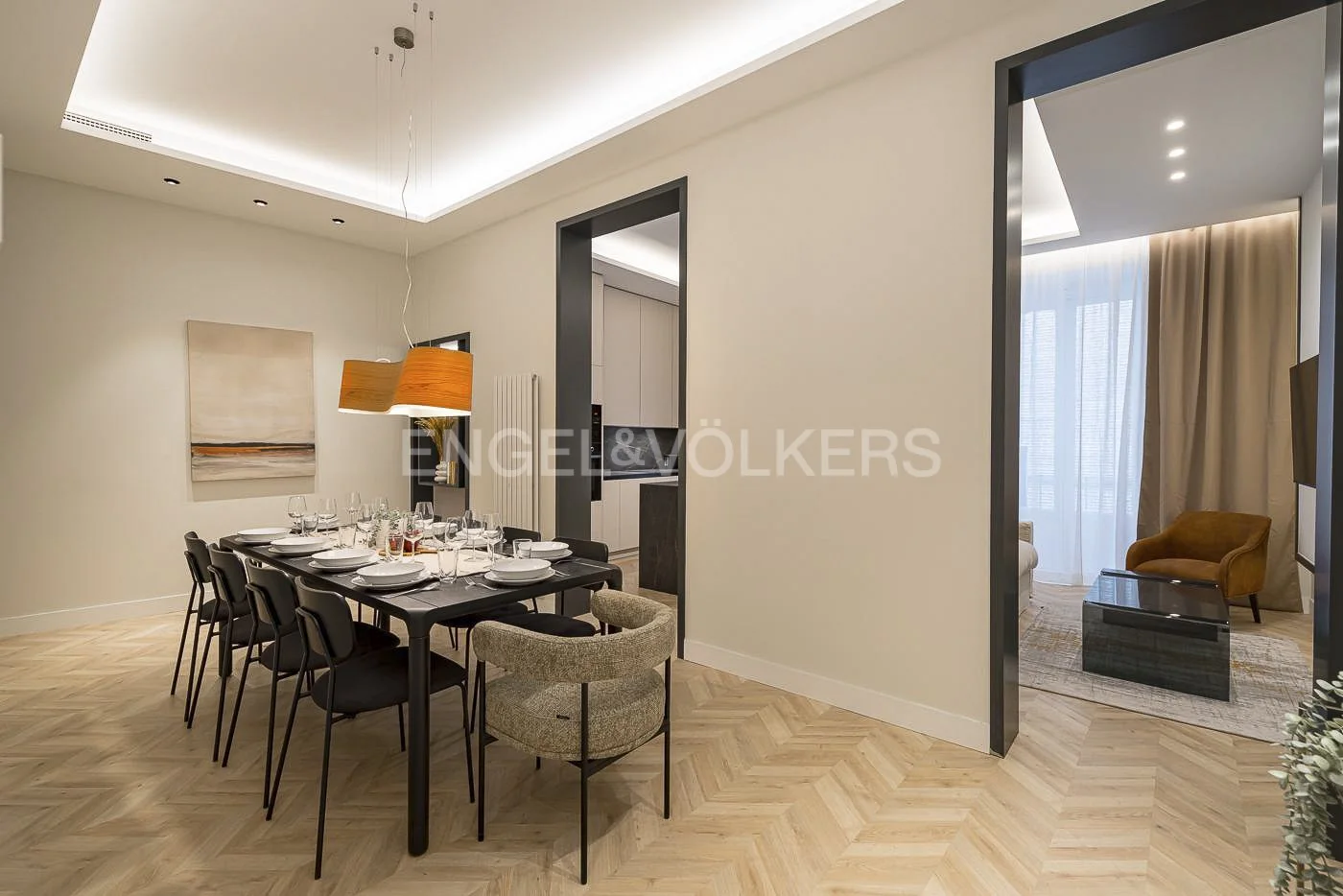 Brand new exterior apartment with 2 balconies in Malasaña