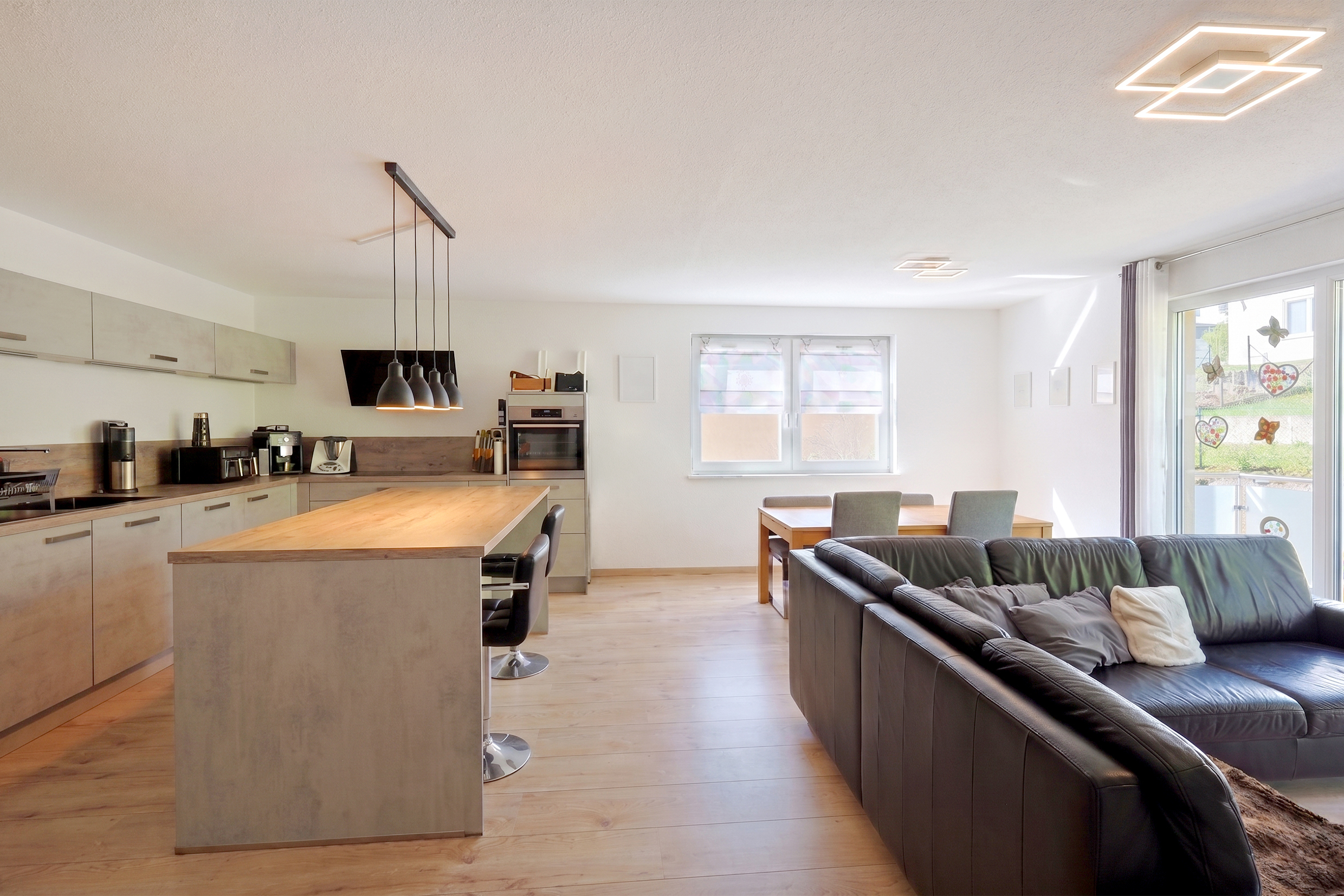 Sonnige 4-Zimmer-Wohnung mit idealer Raumaufteilung