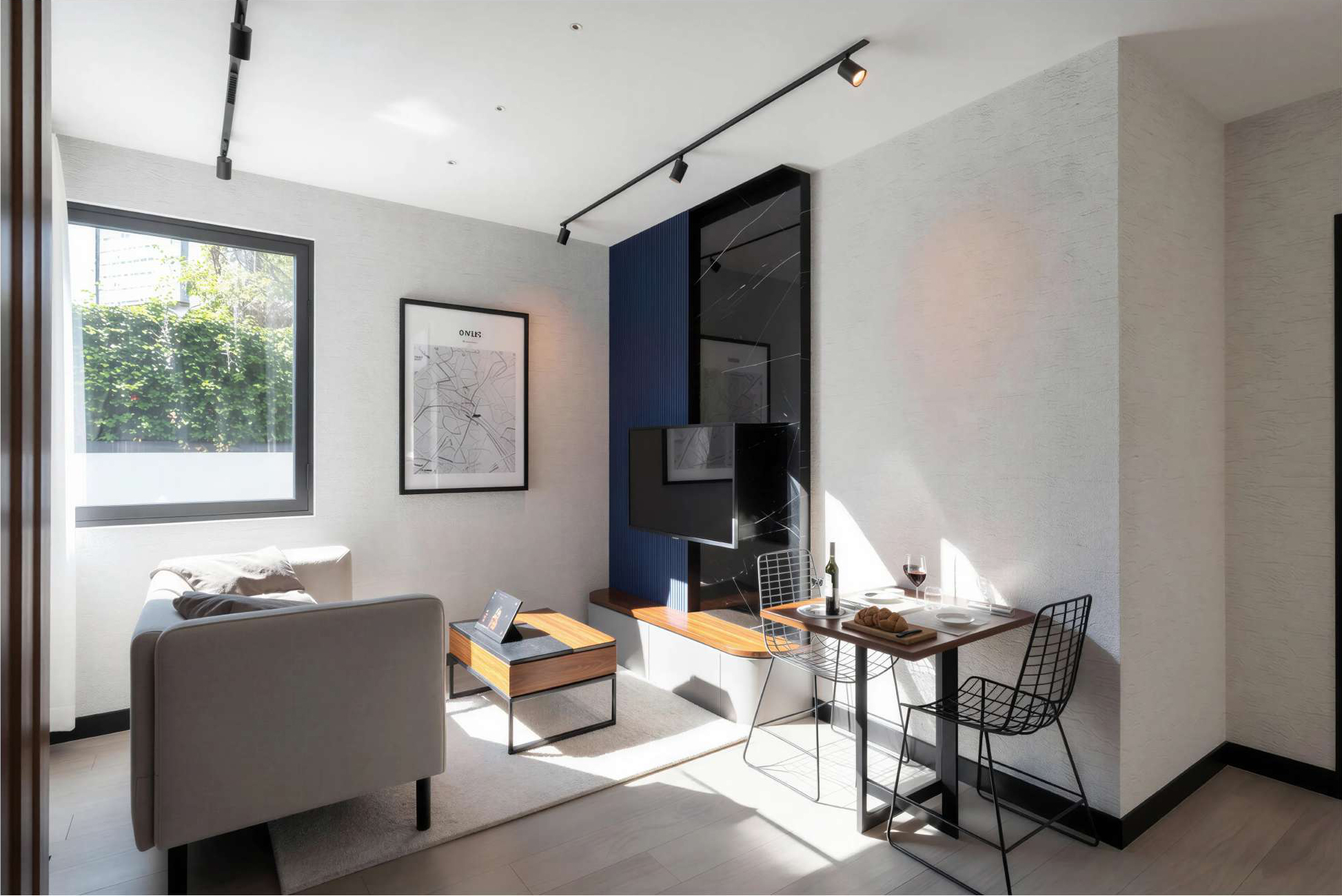Renovated and fully furnished apartment in the city center