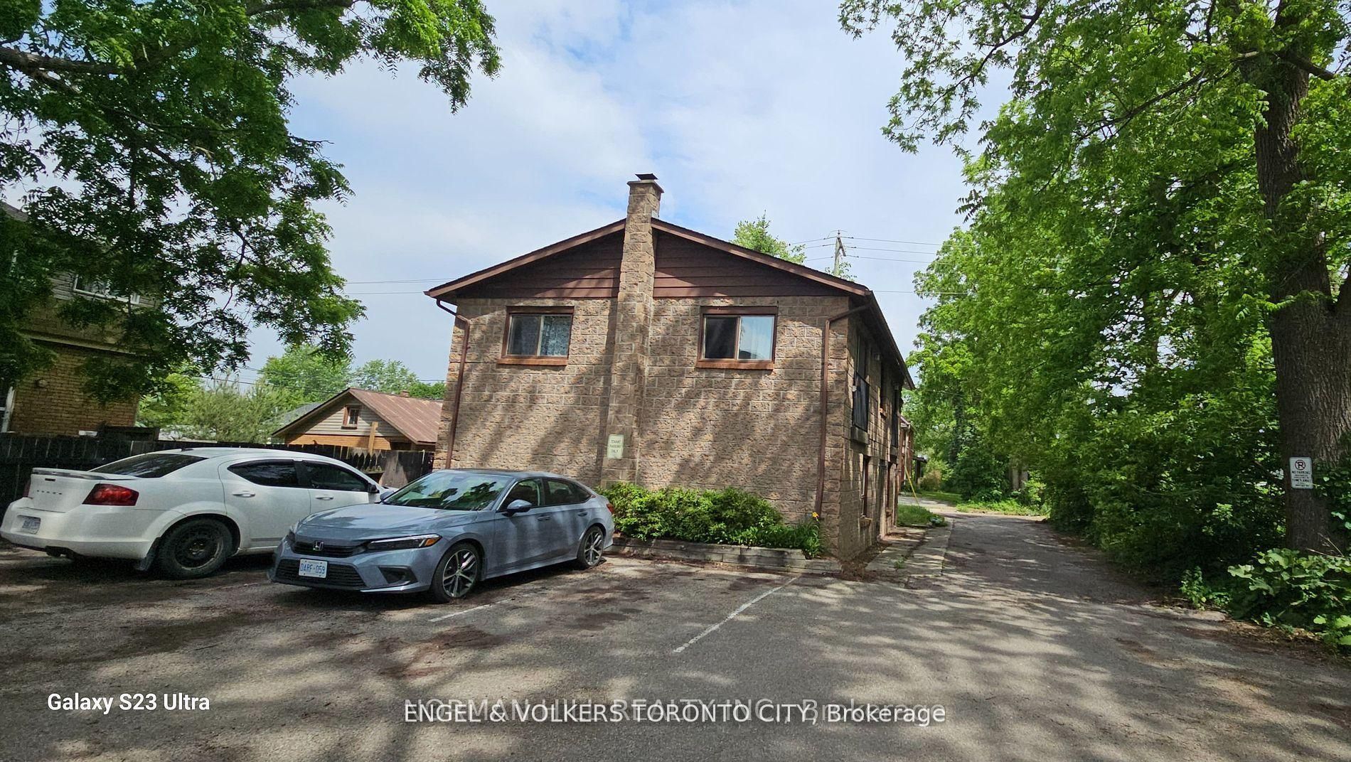 Bedroom Apartment In The Heart Of Alliston