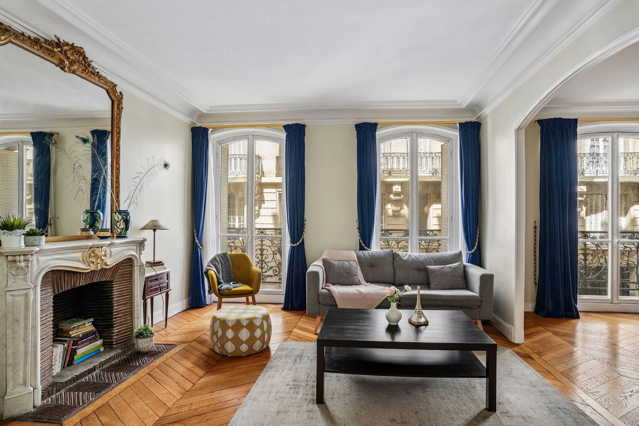 Furnished 4-room apartment 78m2 - Military School