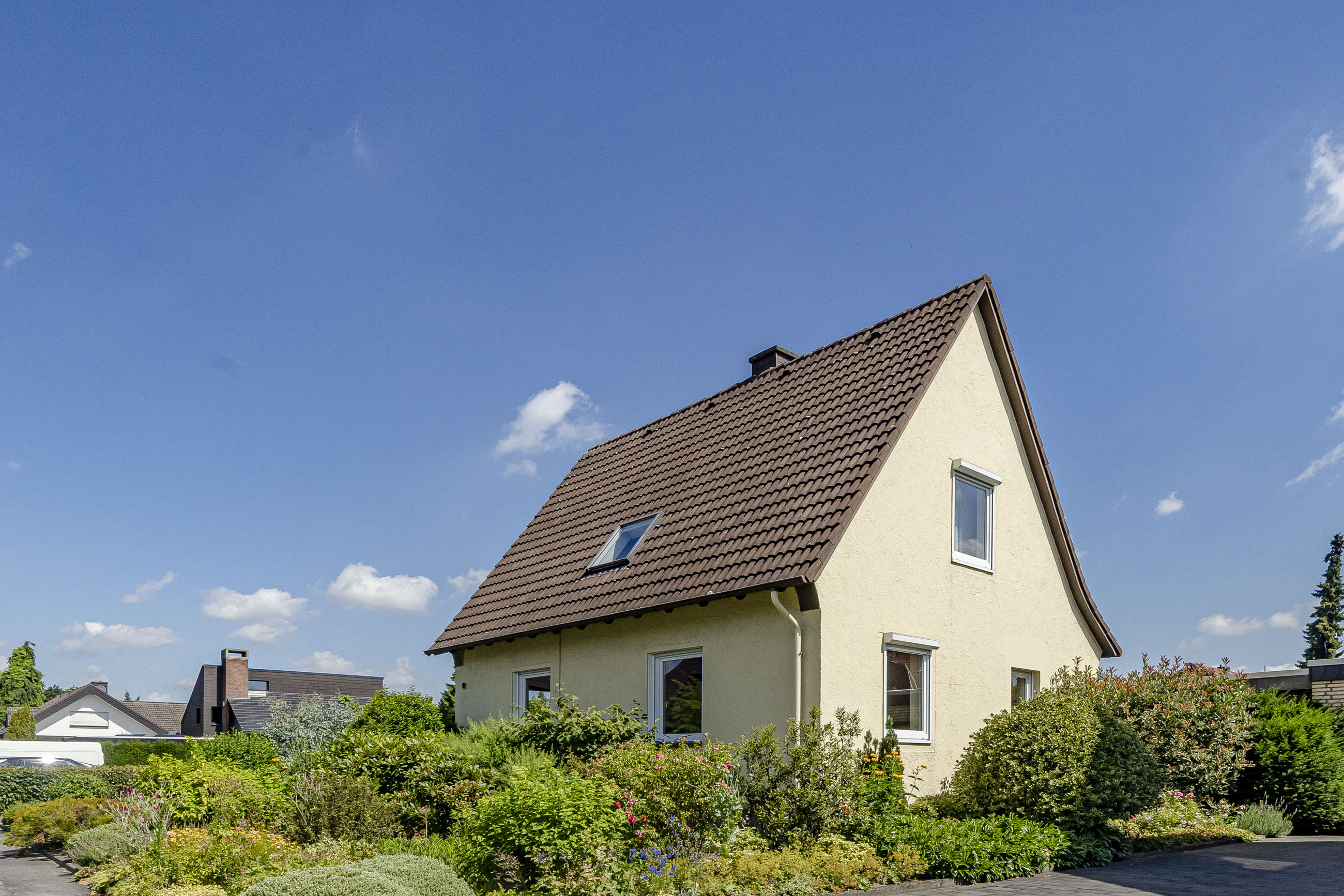 Charmantes Kleinod mit Wohlfühlgarten