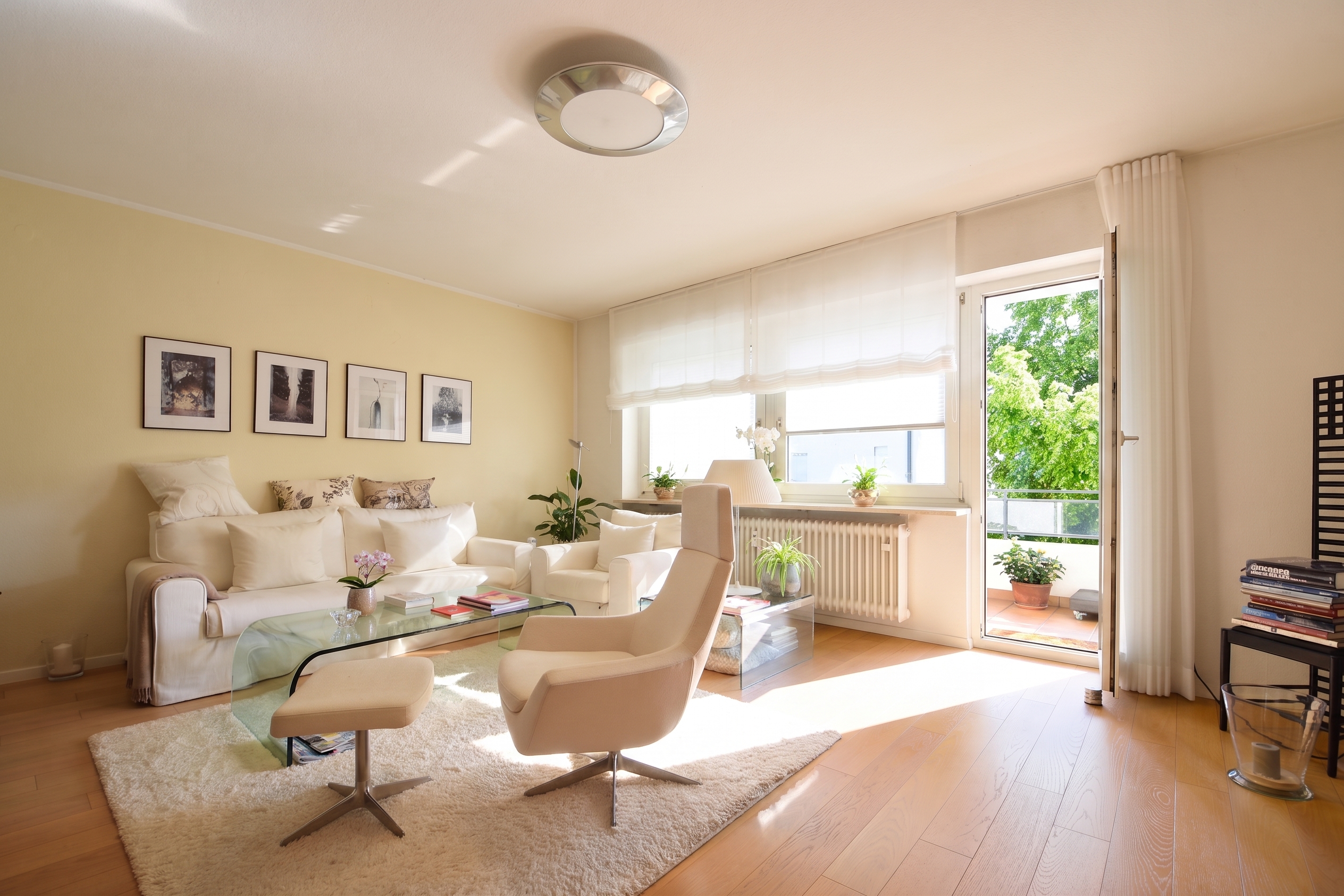 Toplage trifft Wohnkomfort – 3 Zimmerwohnung am Pompejanum! [KI-modifiziert]