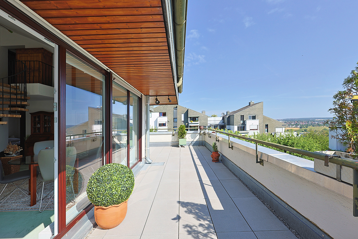 Lichtdurchflutete Penthouse-Maisonette mit beeindruckender Dachterrasse