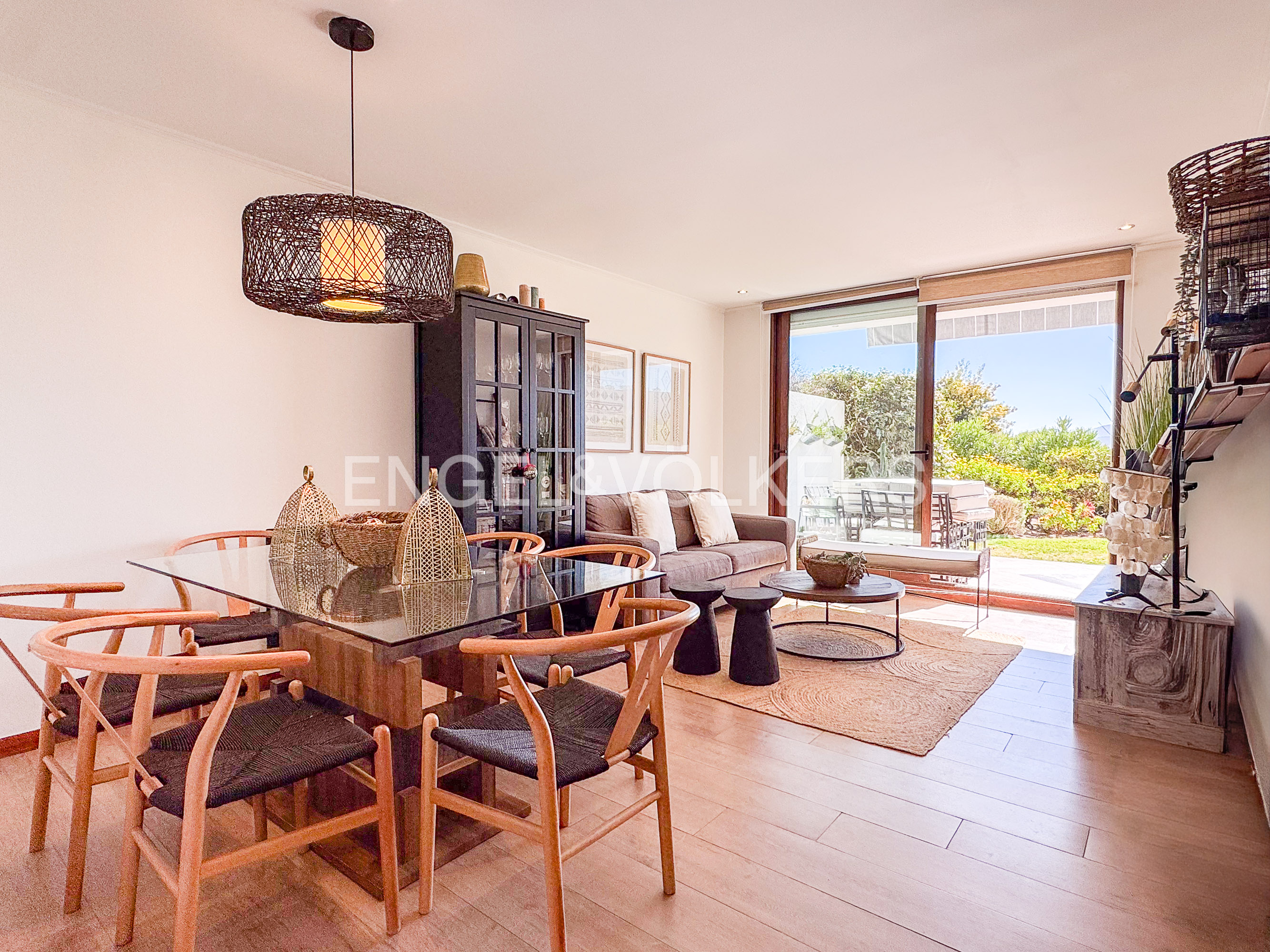 Precioso Depto Remodelado y Primer Piso, Marbella