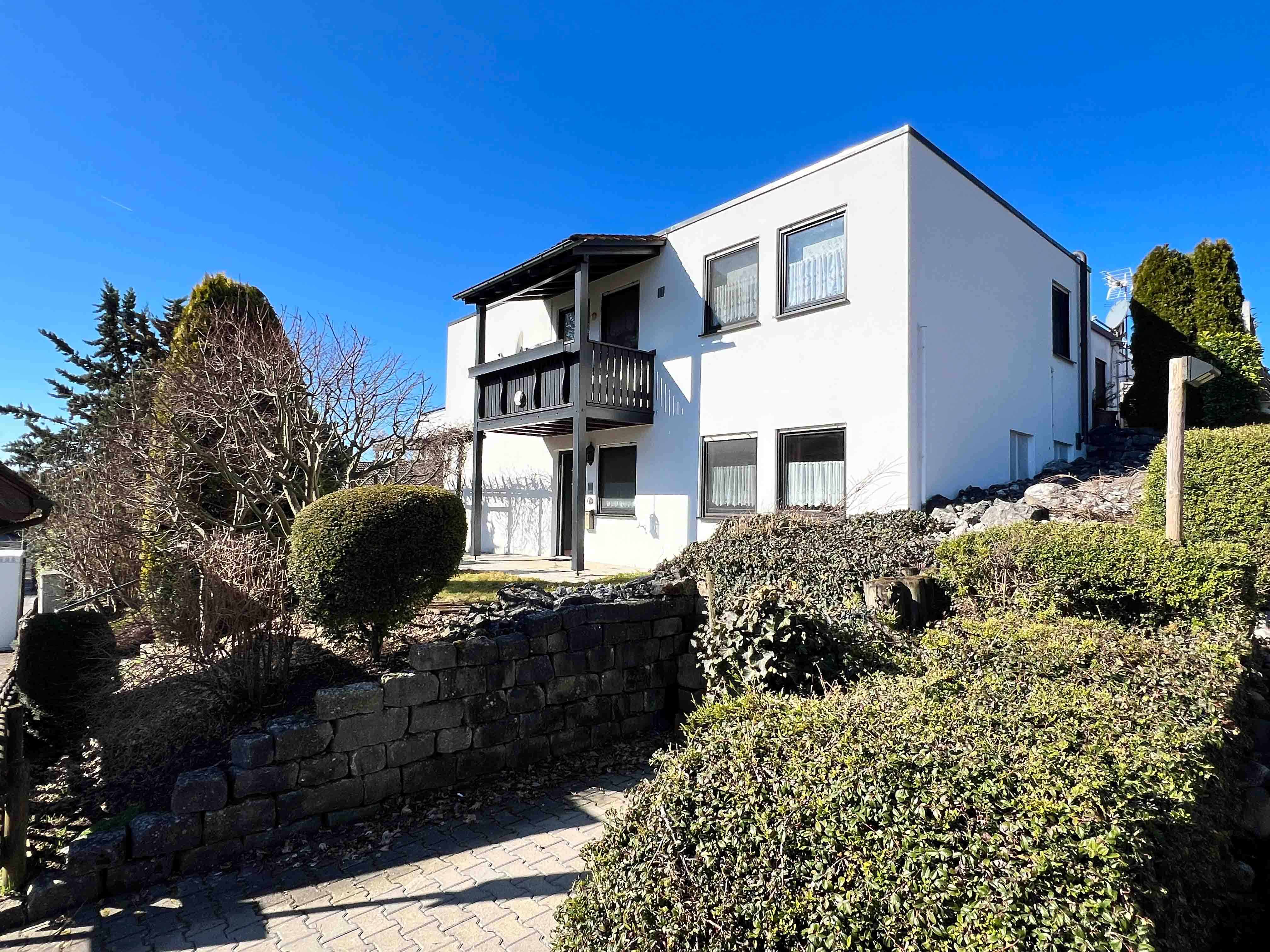 Lichtverwöhntes Zuhause mit Fernblick