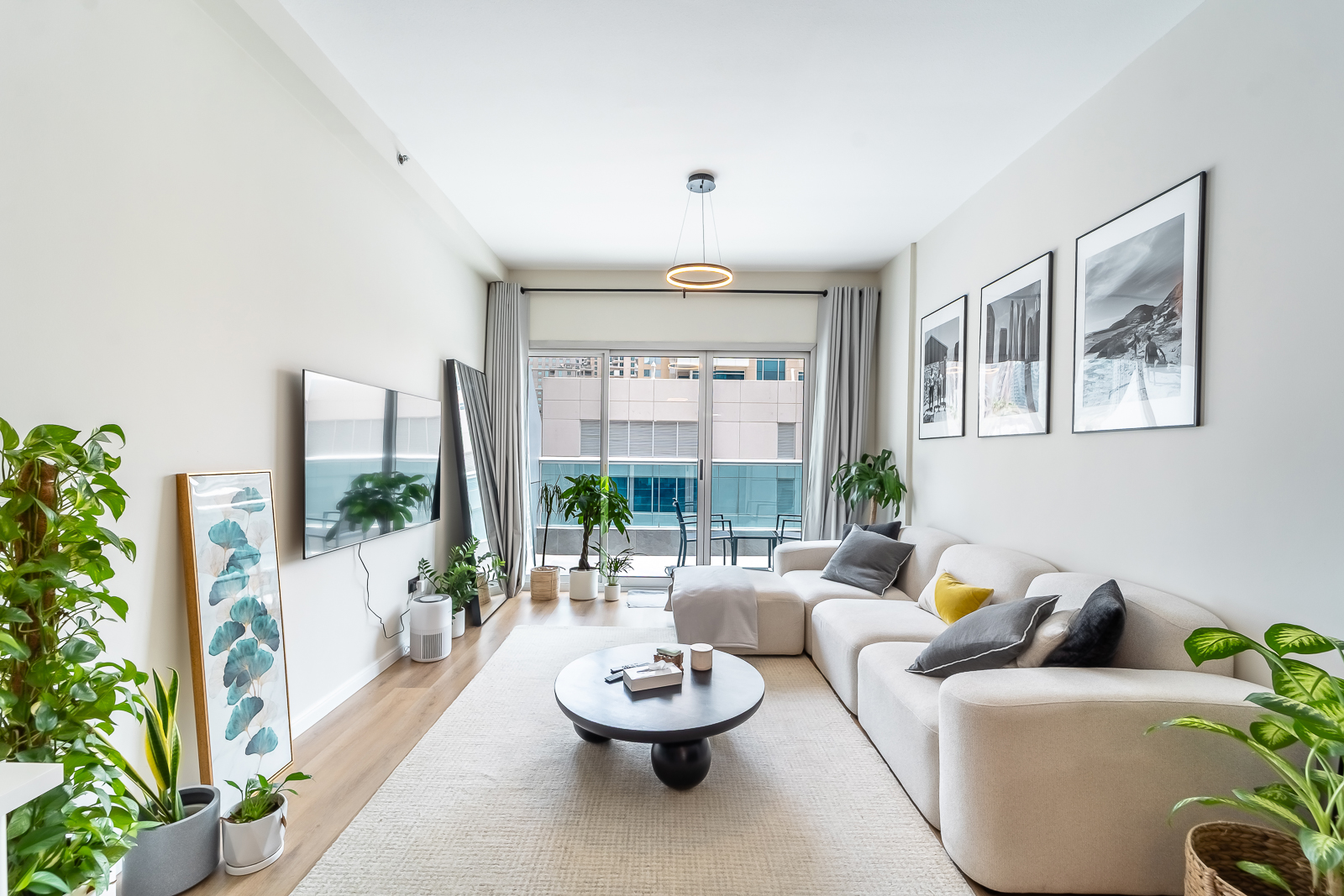 Fully furnished | Prime Location | Near Metro