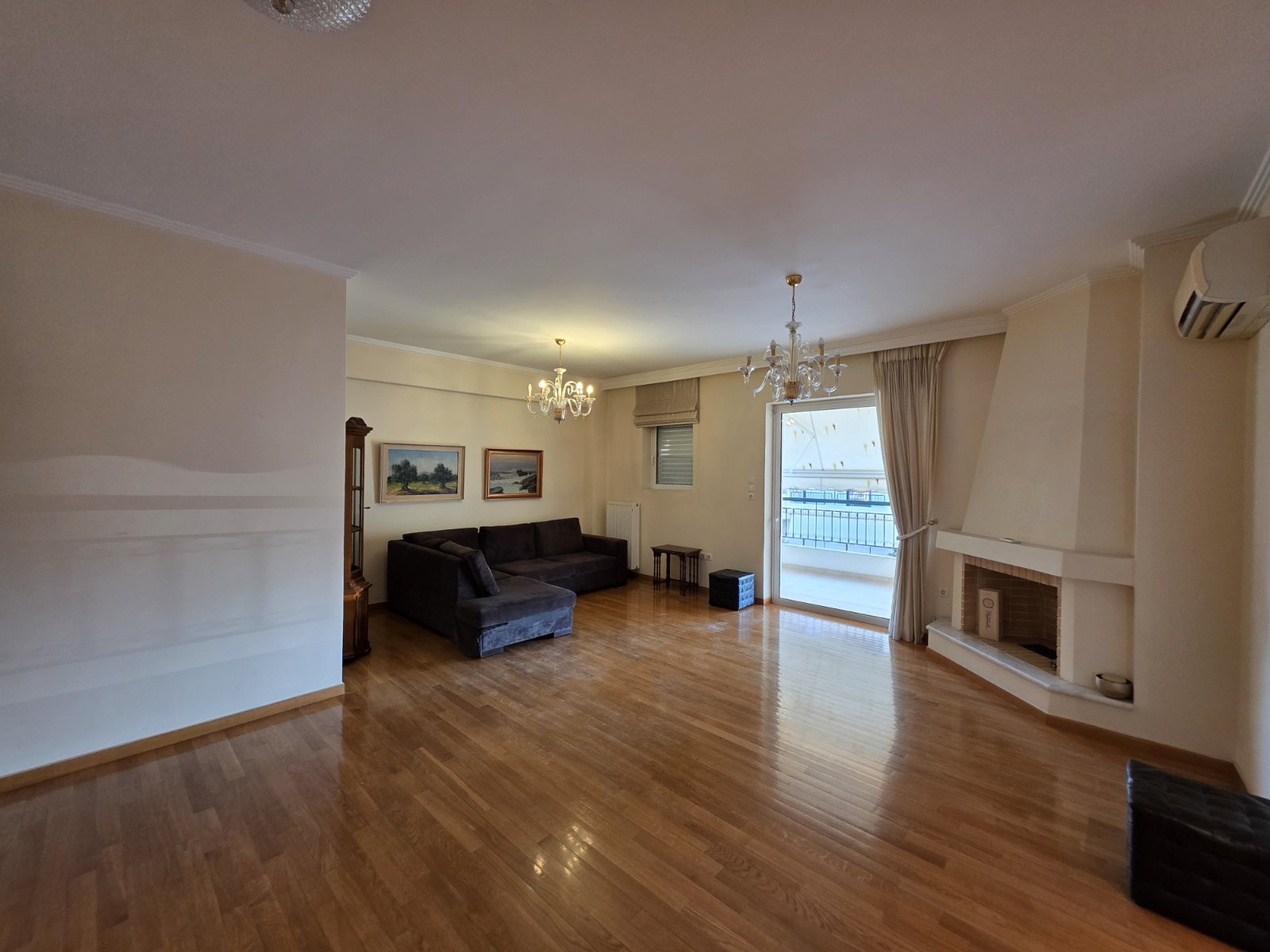 2-Bedroom apartment 94 sq.m in a quiet neighborhood
