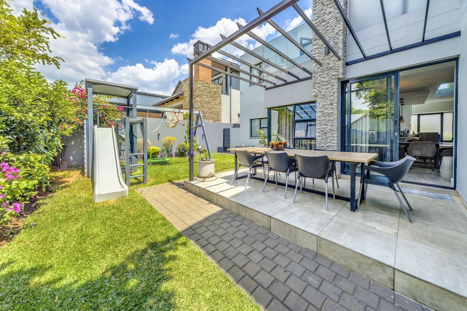 Modern Five Bedroom Family Home in Waterfall Country Village Estate