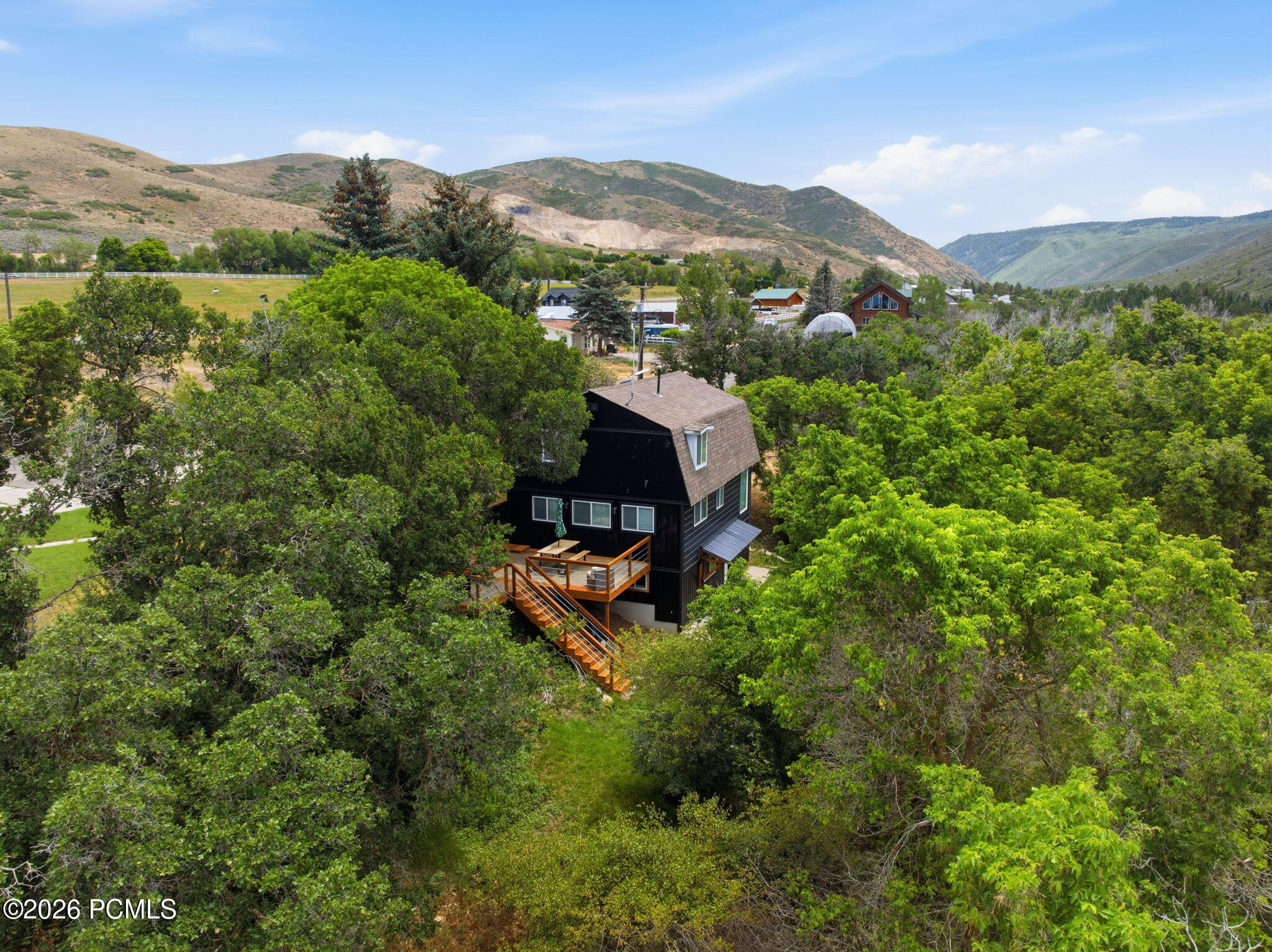 Updated 4 Bedroom Cottage in Daniel's Creek